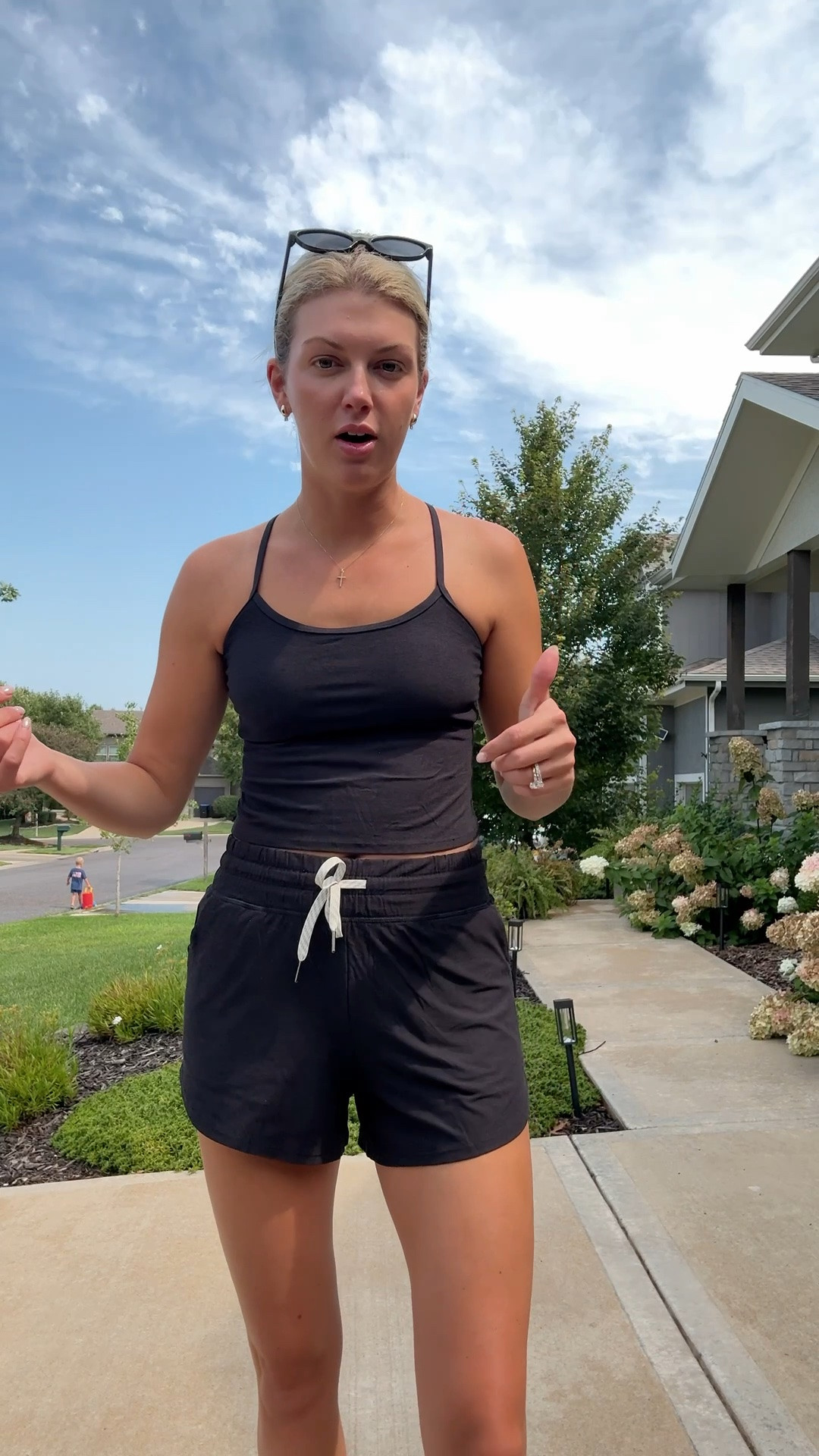 Sunday walk ootd! Great material. Will be a great soccer mom outfit! I actually did smalls in both not mediums!

#LTKootd