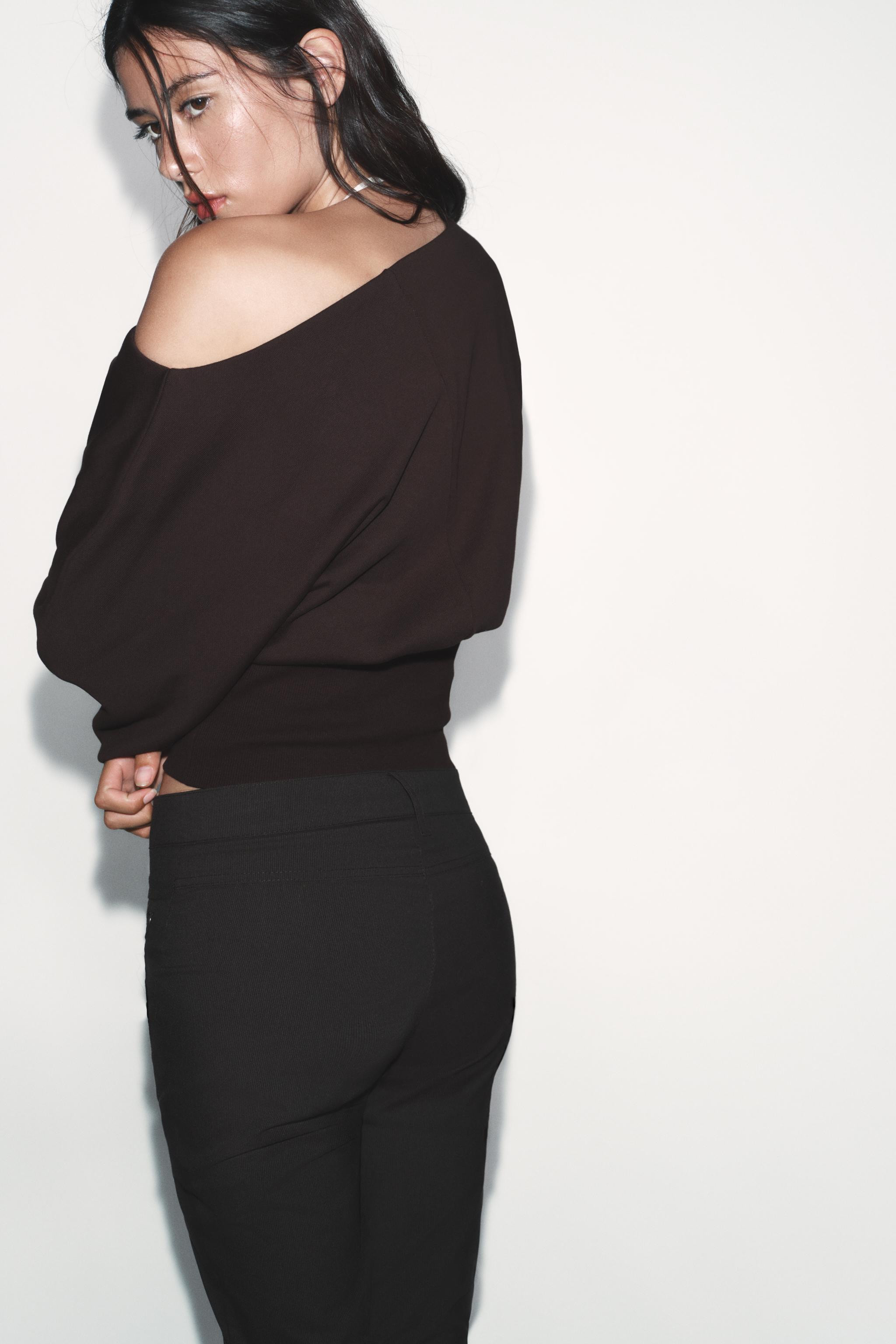 ASYMMETRIC COTTON SWEATSHIRT | Zara US