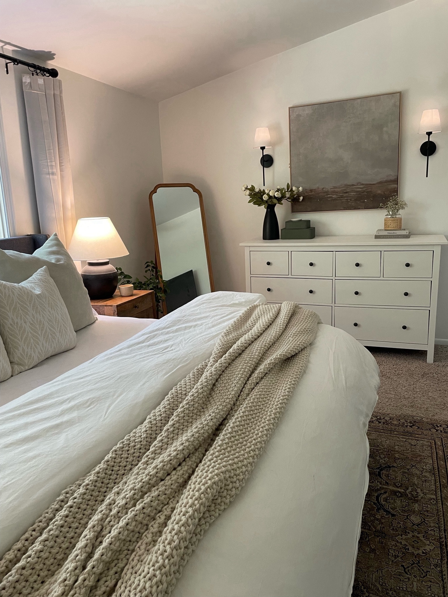 SALE ALERT 🚨 Target- Casaluna Chunky Knit Bed Blanket! 25% OFF!

The coziest blanket and dresses up your bed instantly 🤍

#LTKsalealert #LTKfindsunder50 #LTKhome