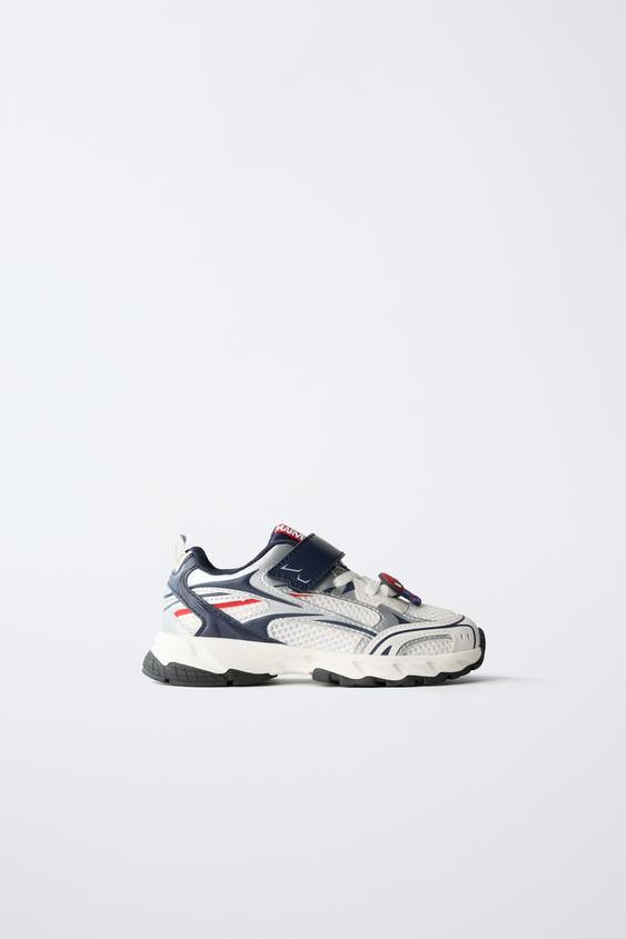 SPIDER-MAN © MARVEL SNEAKERS | Zara US