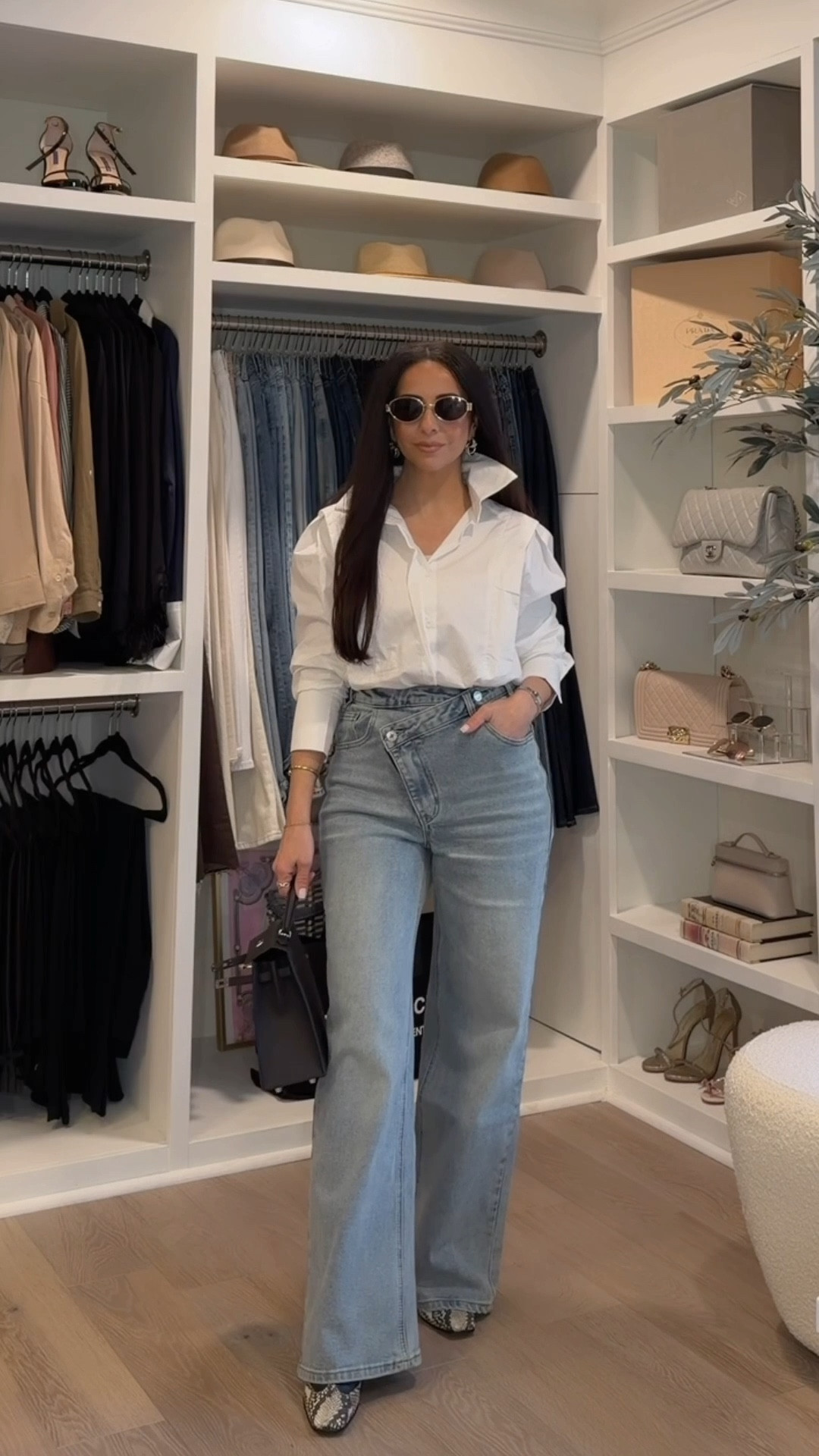 4 looks from Commense 

You can use my code: ritasalmo_12 to save! 
For size reference I’m in an Xs in all pieces 

Everyday petite styling | Rita Salmo | wide leg jeans | effortless looks | amazon accessories | Steve Madden boots 

#LTKPetite #LTKOver40