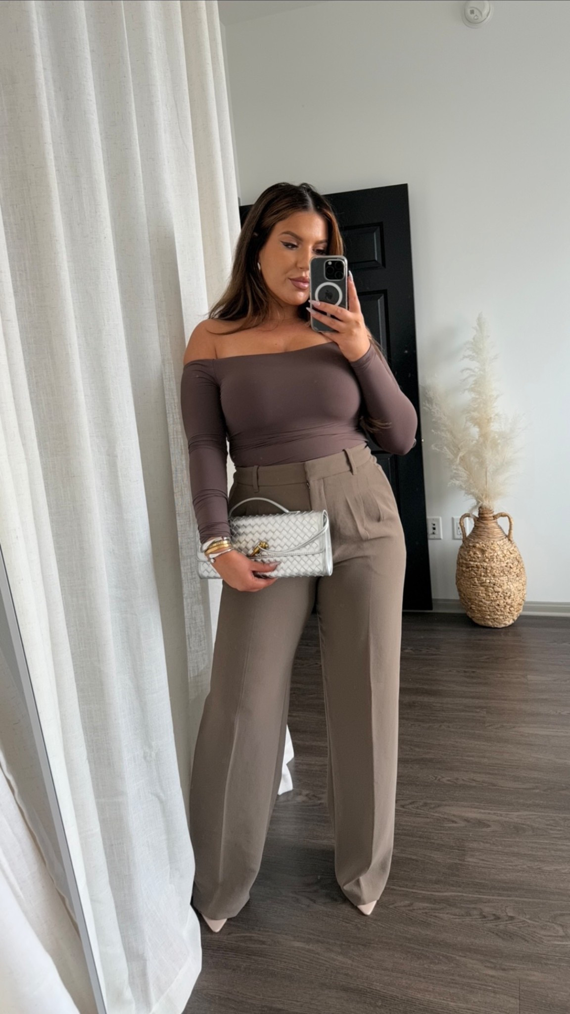 Fall Outfit Inspo! Elevated Dinner or Date Night Style!

Top: L (high stretch)
Trousers: 12 (nonstretch but curve-friendly; I’m 5’5 wearing a 3” heel, perfect length for me!)

*I also linked a more affordable trouser option, I have these in another color and love! I wear a 31” L in those! 🫶🏼

Also linked accessories, favorite strapless bra, and undergarments!

#LTKMidsize #LTKFindsUnder50 #LTKStyleTip