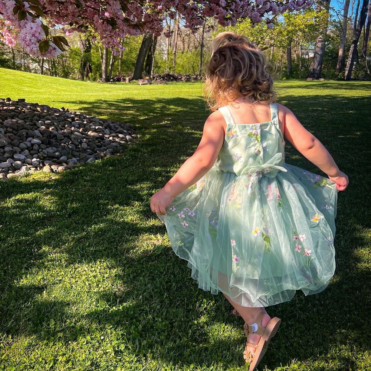 Probably my favorite dress on my girl!🥹 she looks like a woodland princess 🍃🪵

#ltk #ltkkids #kids #dress #summer #ltkfamily #kidsdress #girldress #summerdress #trend #feed #under20

#LTKsalealert #LTKbaby #LTKkids
