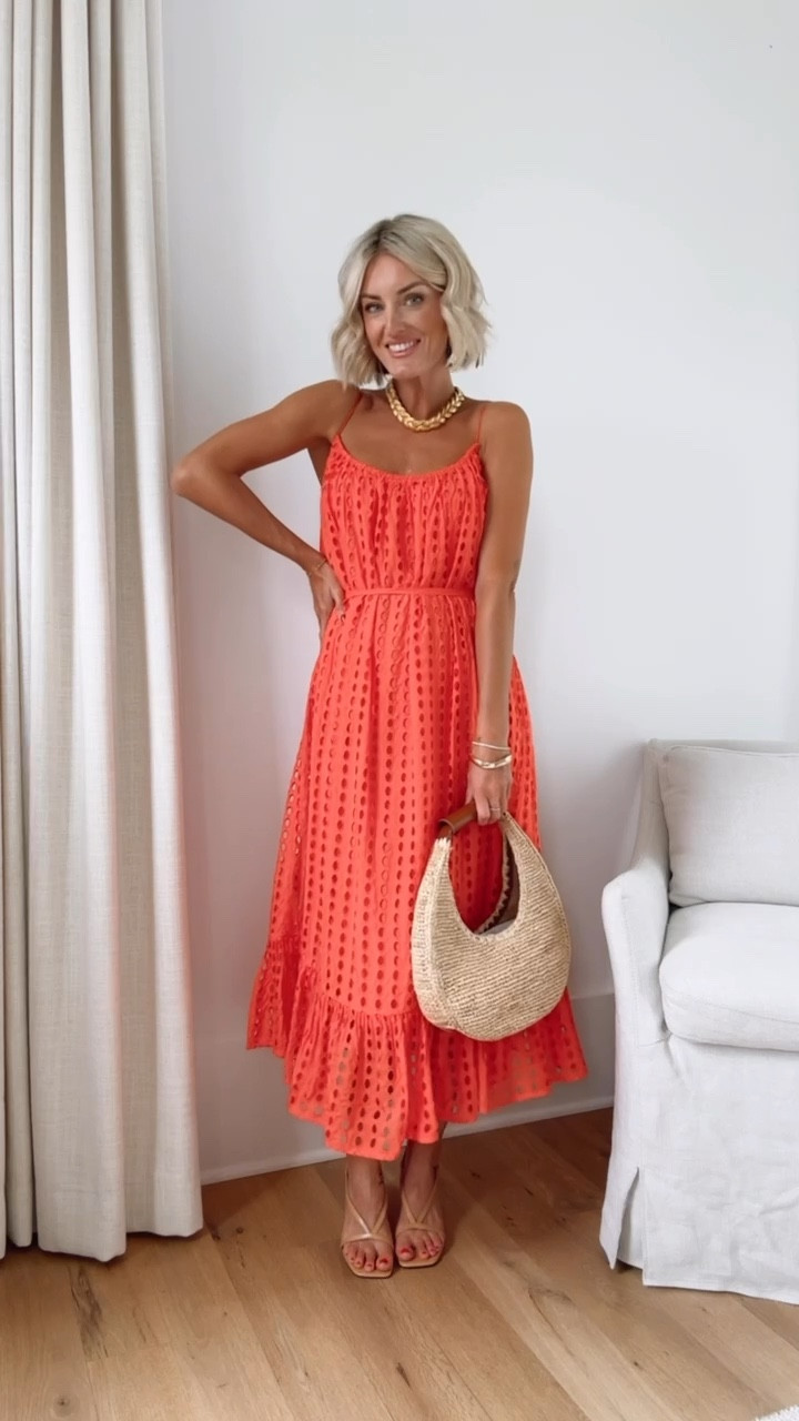 This dress is over 60% off! Wearing XS! Love this color!

Loverly Grey, J. Crew sale, summer dress 

#LTKSaleAlert #LTKSummerEdit #LTKSeasonal