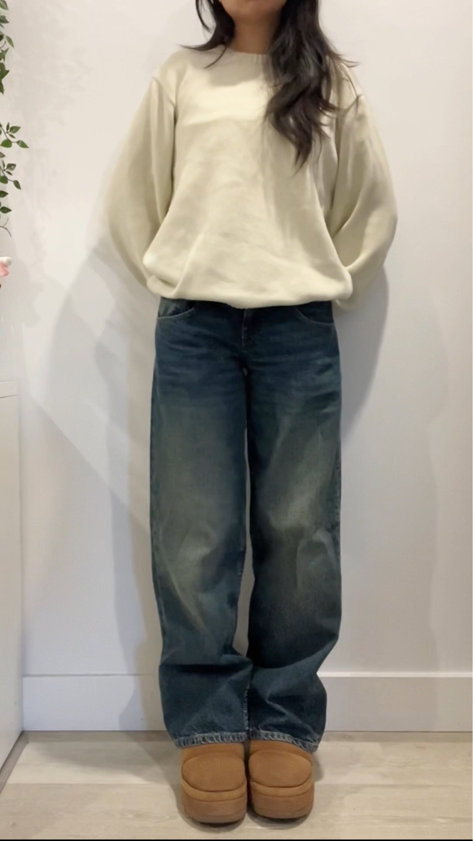 jeans: motel rocks low rise parallel in bright blue (W26 L32)