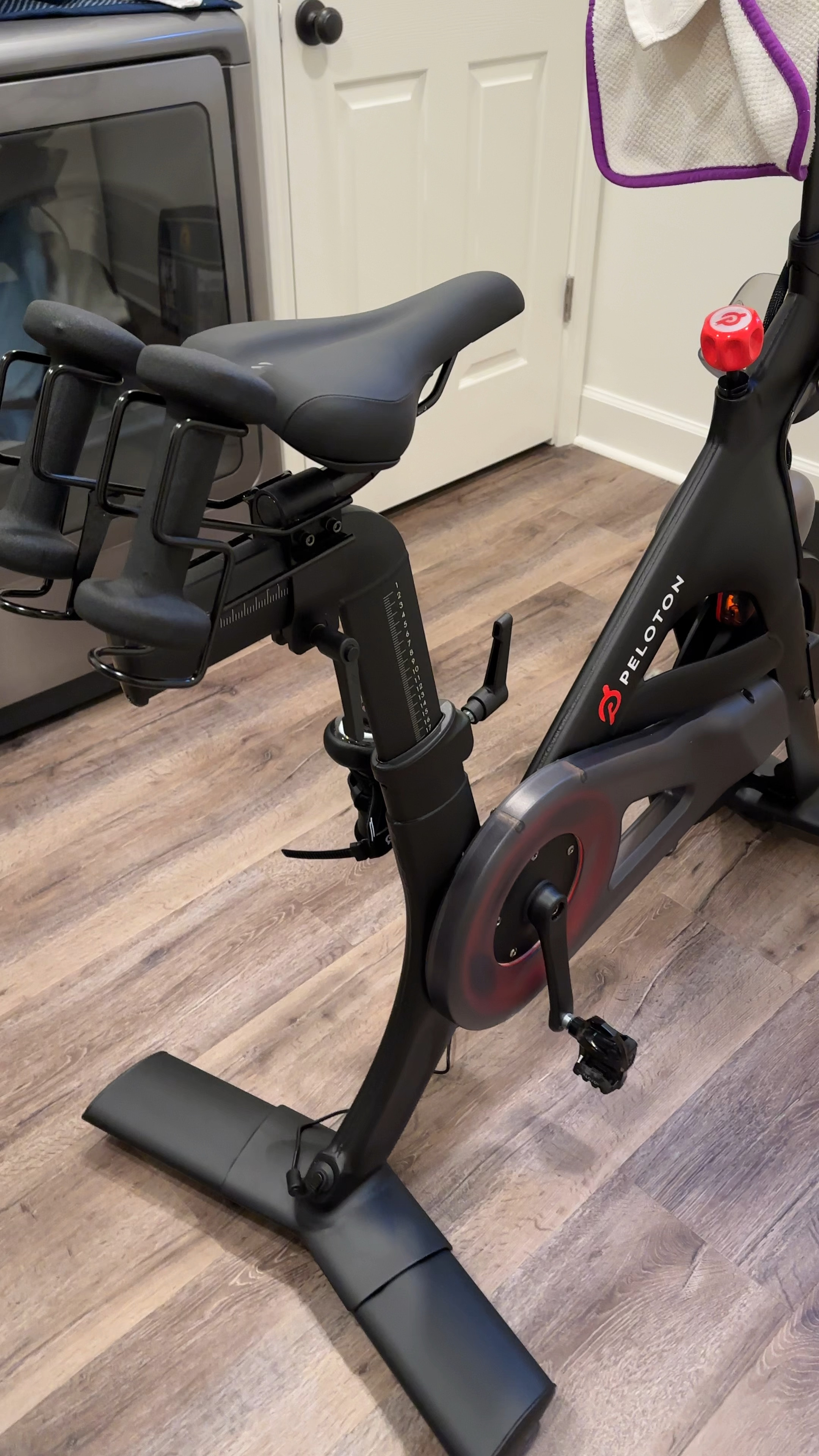 I’ve had my peloton for almost four years and still love it. I’ll link the attachment I added to the screen so it can turn (without paying the price for a peloton+)!

#LTKfitness #LTKxPrime