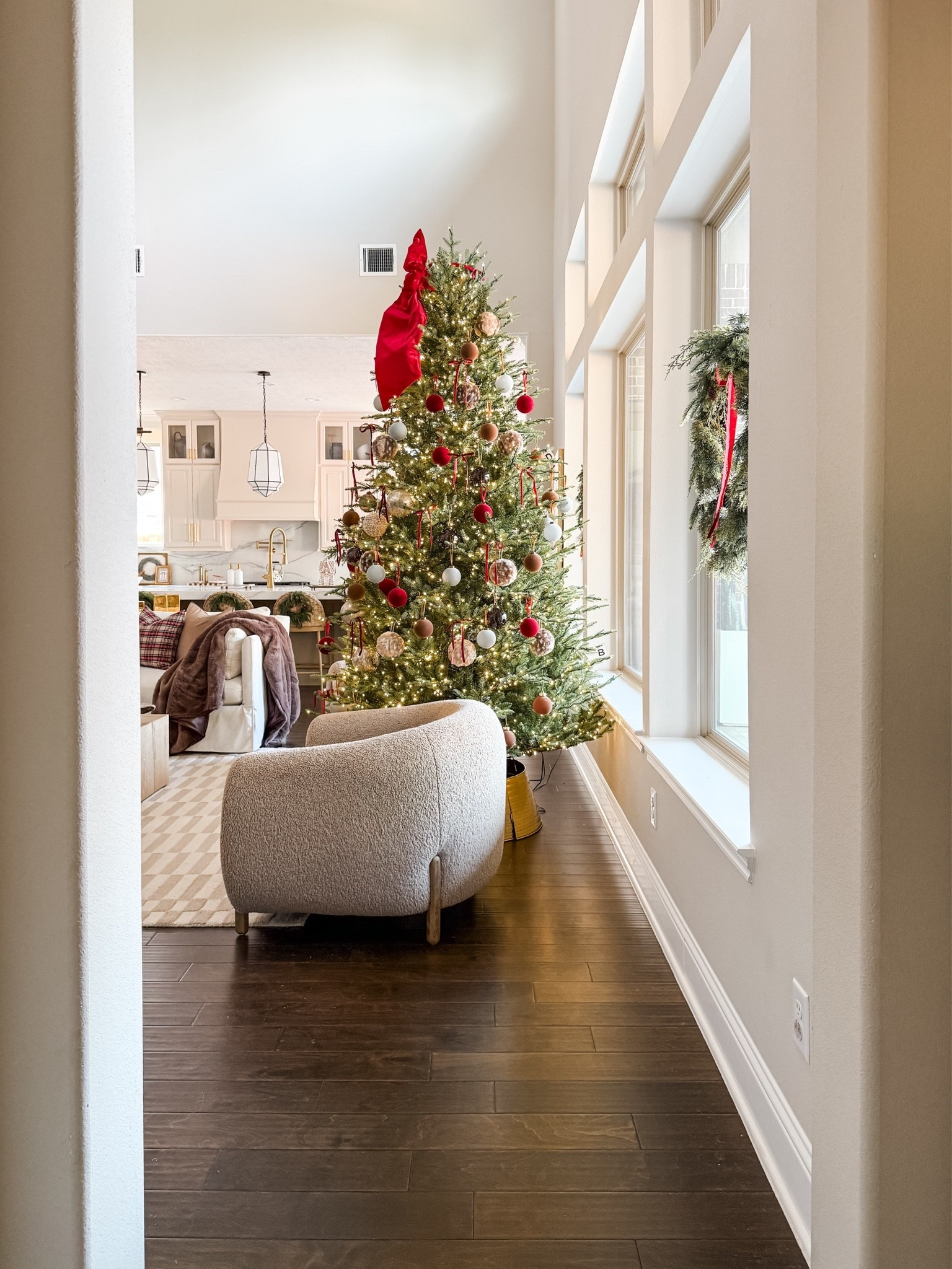 The viral Home Depot Christmas tree everyone’s talking about—and it’s worth every bit of the hype 🎄✨ I finally joined the trend and couldn’t be happier. It’s full, realistic, and so easy to style. Linking the exact tree plus my favorite ornaments, ribbon, and holiday decor to complete the look. #homedecor #holidaydecor #christmastree #homedepotfinds

#LTKHoliday

#LTKHome #LTKSeasonal #LTKstorytime