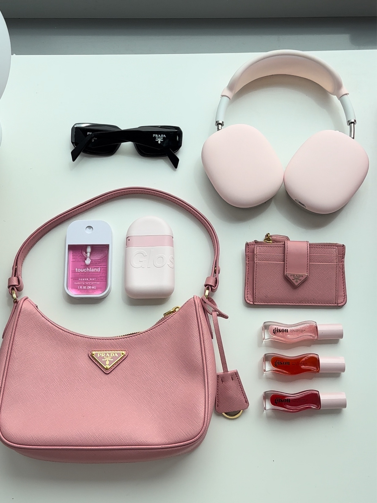 girl essentials ✨ 

#LTKbeauty #LTKstyletip