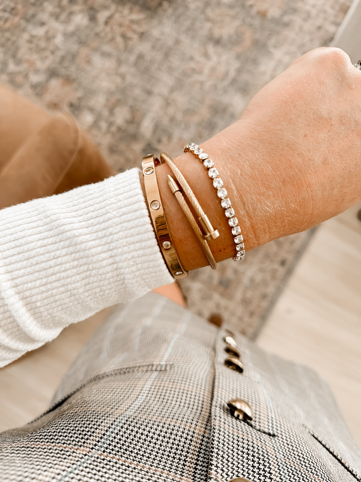 Maybe it’s designer….maybe it’s Amazon. Amazon bracelets in a set of three and I’m obsessed 

#LTKStyleTip #LTKFindsUnder50 #LTKFallSale