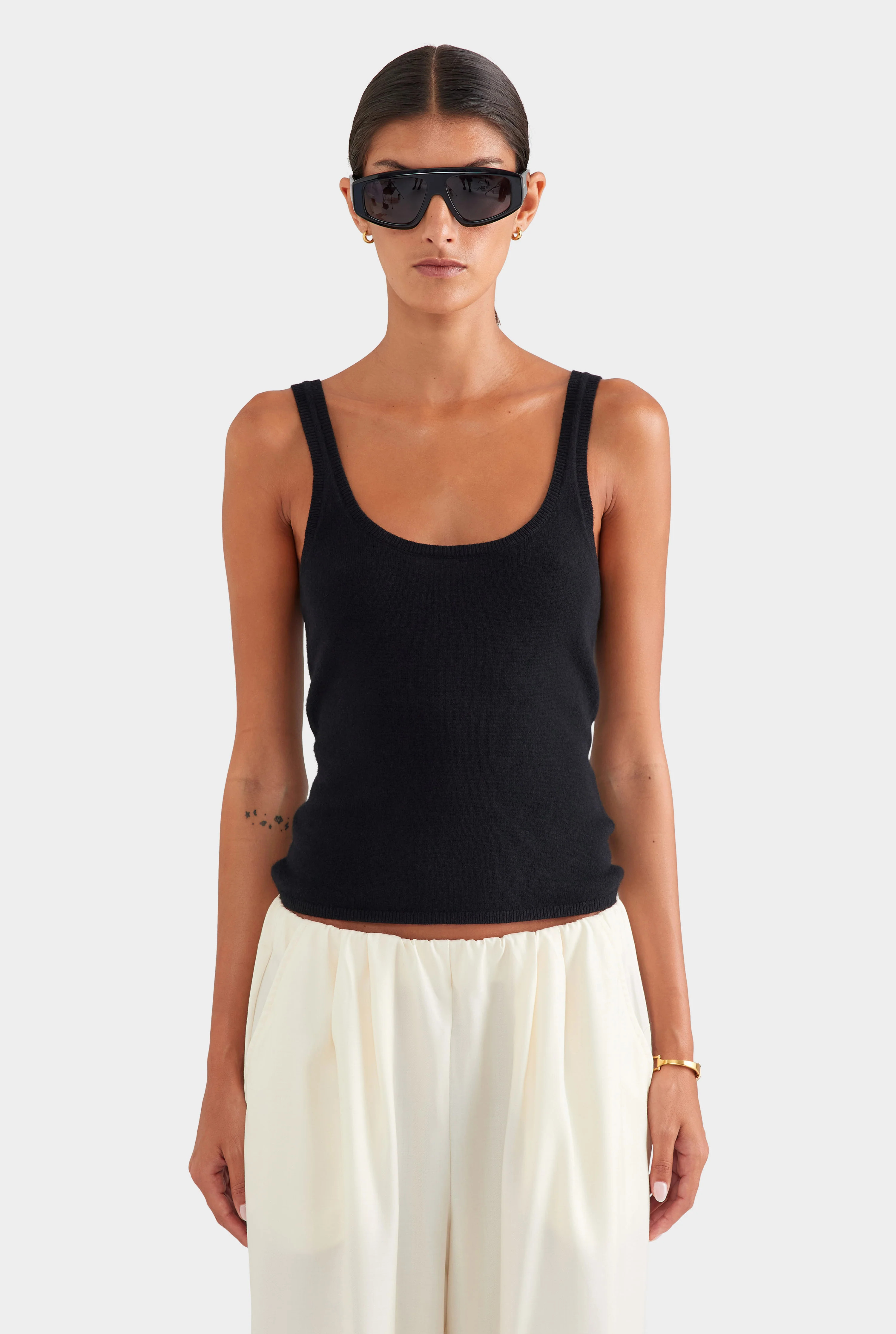 Womens Cashmere Tank Black | Venroy | Venroy AU