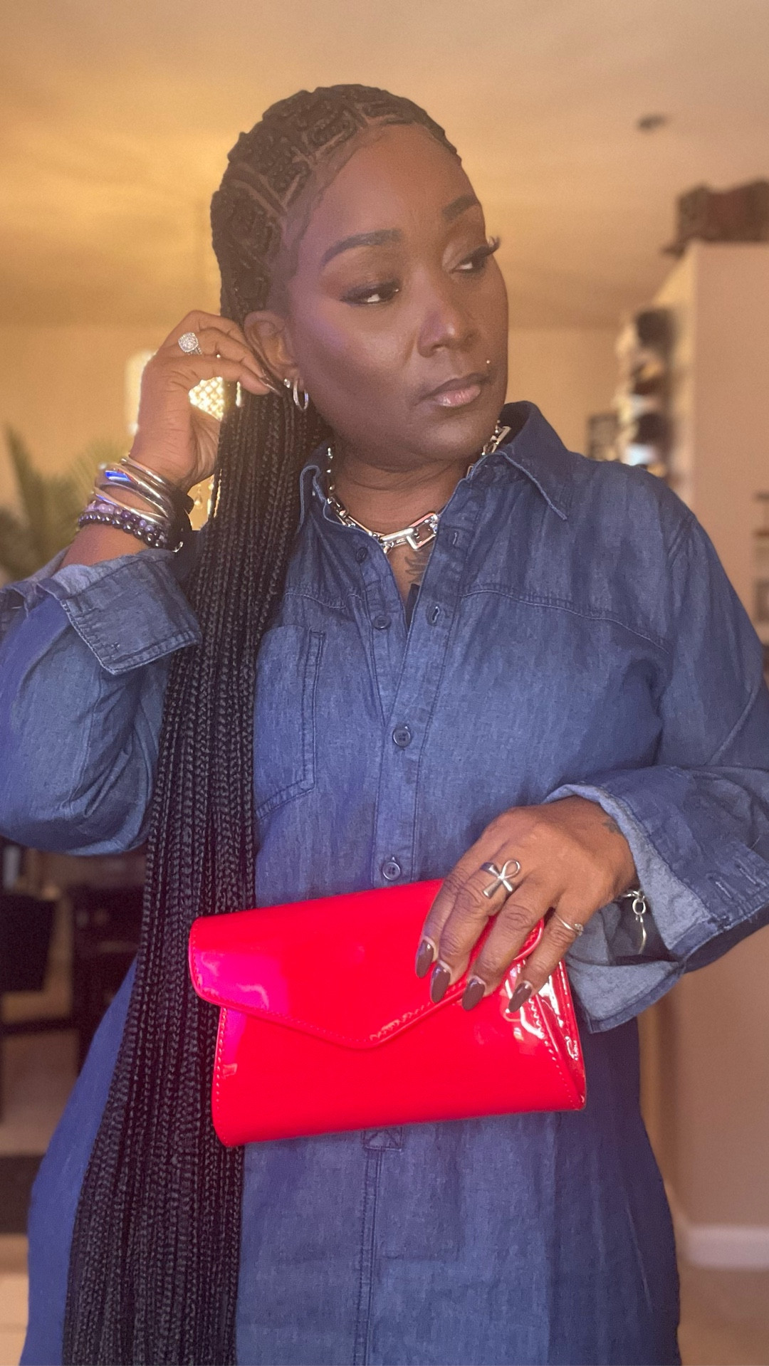 Lightweight Blue Jean Dress must have for a quick brunch or social event.  Size M, knee length, long sleeve pop on 🛍️

#LTKStyleTip #LTKFindsUnder50 #LTKOver40