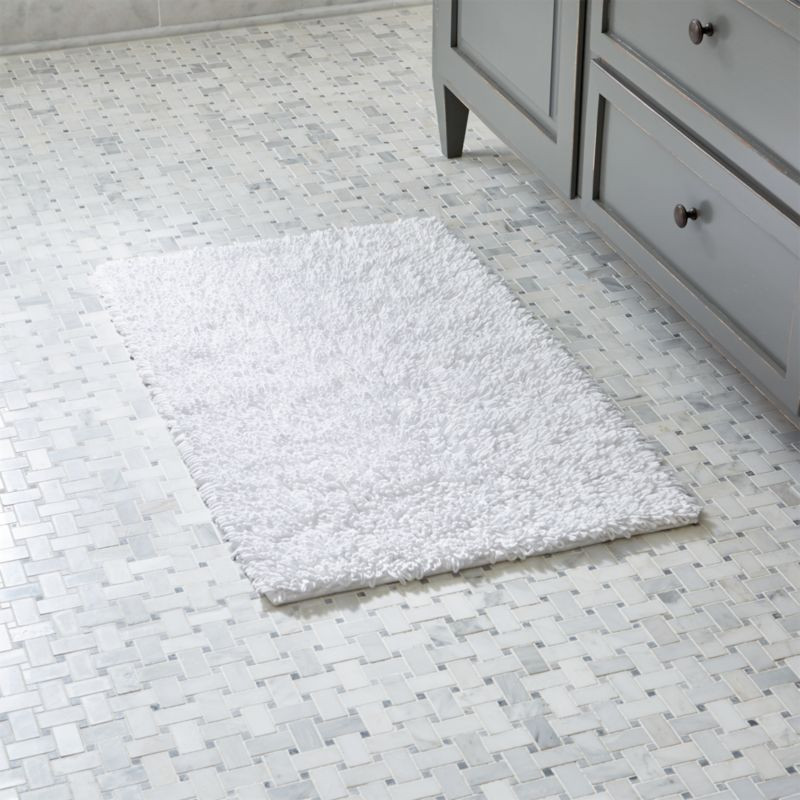 Loop White Bath Rug + Reviews | Crate and Barrel | Crate & Barrel