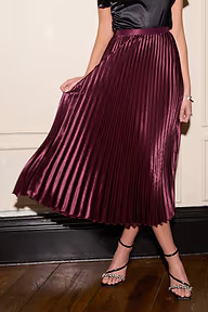 NewRed Satin Pleated Midi Skirt | Cupshe US