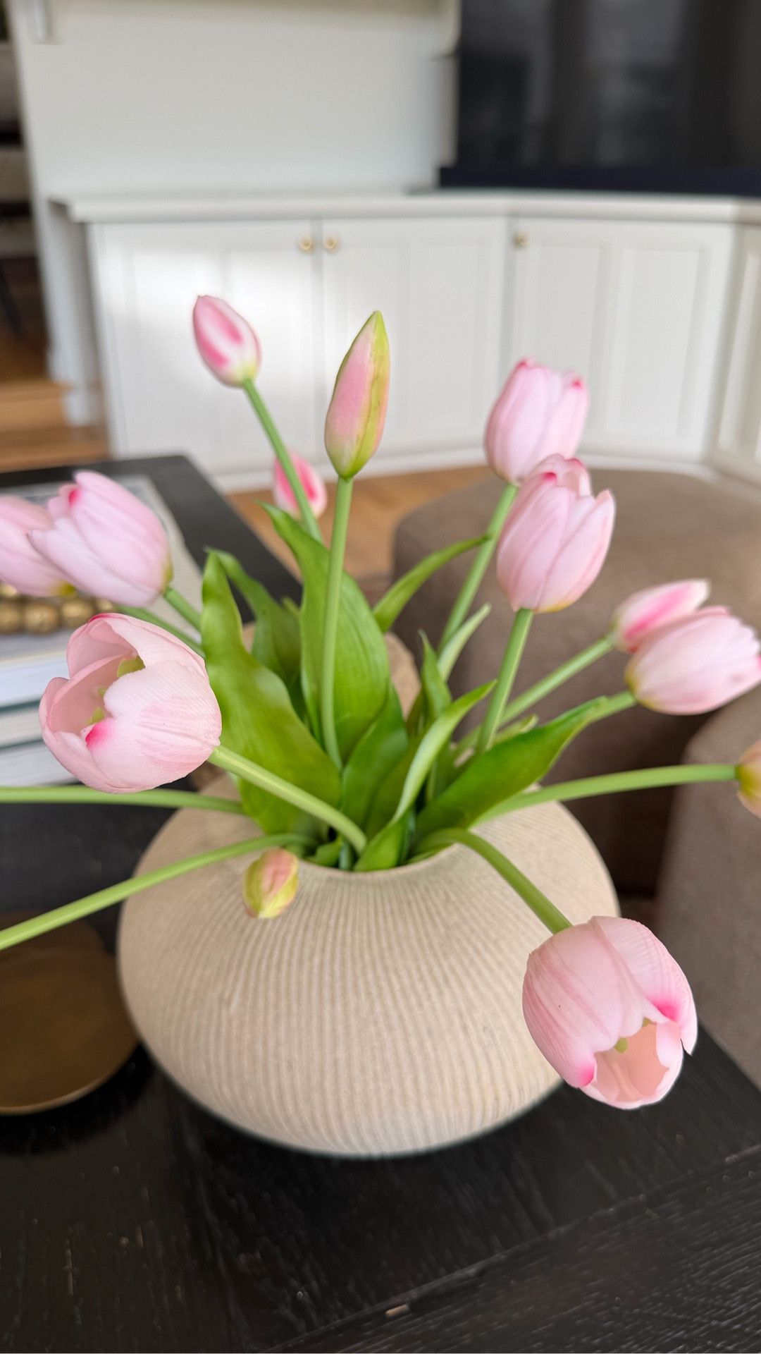 I seriously can’t believe these tulips aren’t real!!!

They come in a 15 pack and look and feel like the real deal! So good for spring!

#LTKHome #LTKSeasonal