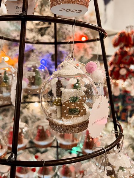 Cute $12 ornaments 🎄 Perfect little gifts!



#LTKGiftGuide #LTKFind #LTKHoliday
