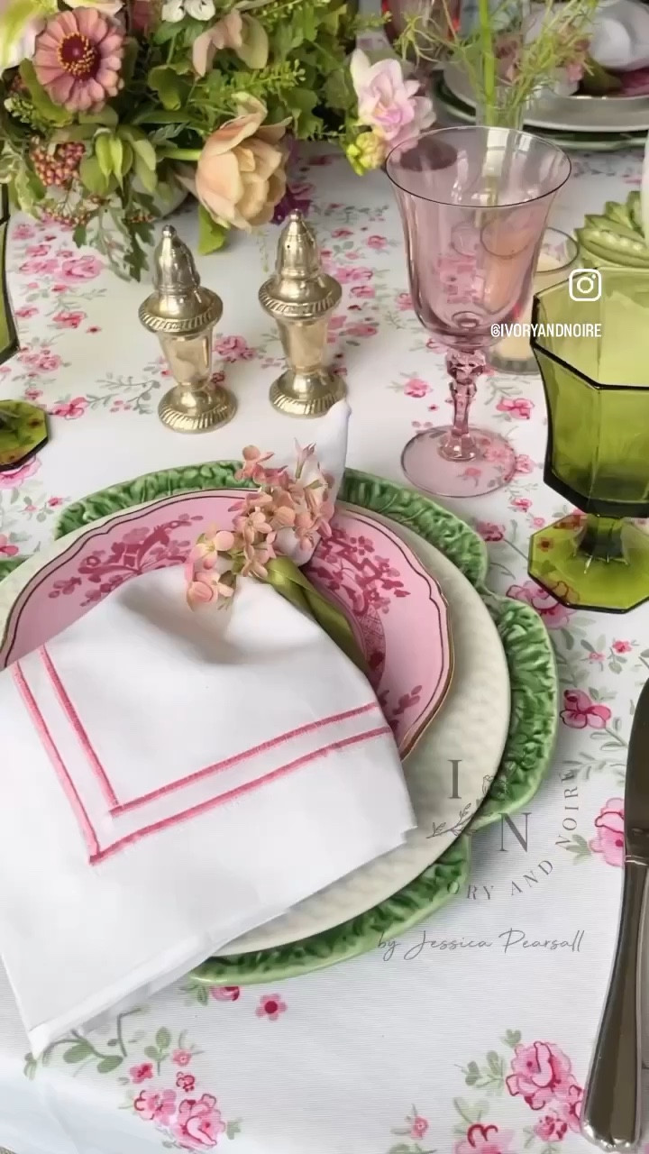 The perfect Spring or Mothers Day Table!
#mothersdaytable #mothesrsdaytablescape 
#mothersdaybrunch #mothersdaycelebration #Springtablescape#springtable #weddingshoweridea #birthdaycekebration #eastertable 

#LTKhome #LTKparties #LTKSeasonal