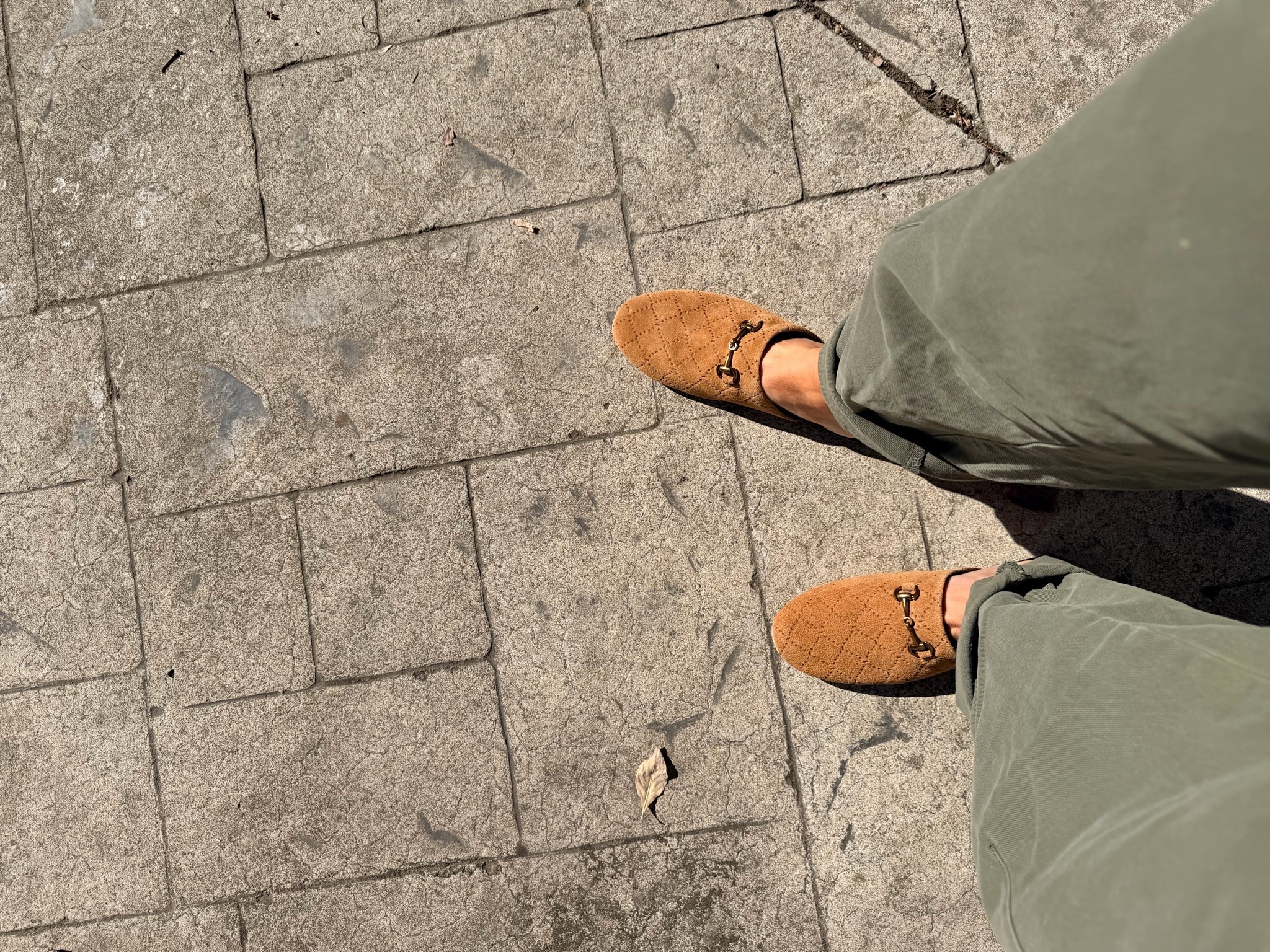 I love these shoes, they come in so many great fall colors and they’re on sale 🥰
