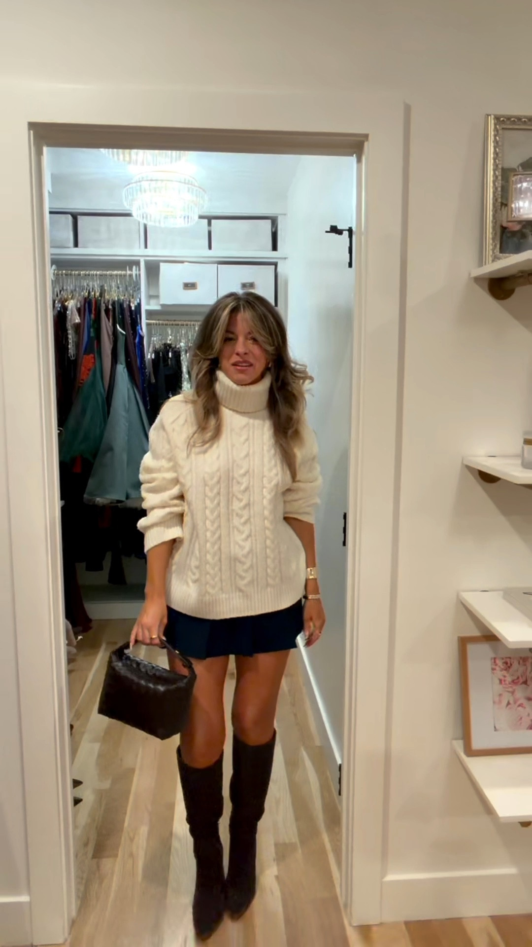 Everyday fall to winter casual event outfit navy skort paired chunky sweater and boots

Vici code: emerson30

Wearing small skort and medium sweater

Fall transitional
Winter transitional
Everyday outfits
Casual events
Thanksgiving looks
Christmas looks
Sweaters
Boots
Navy blue skort


#LTKFindsUnder100 #LTKParties #LTKHoliday