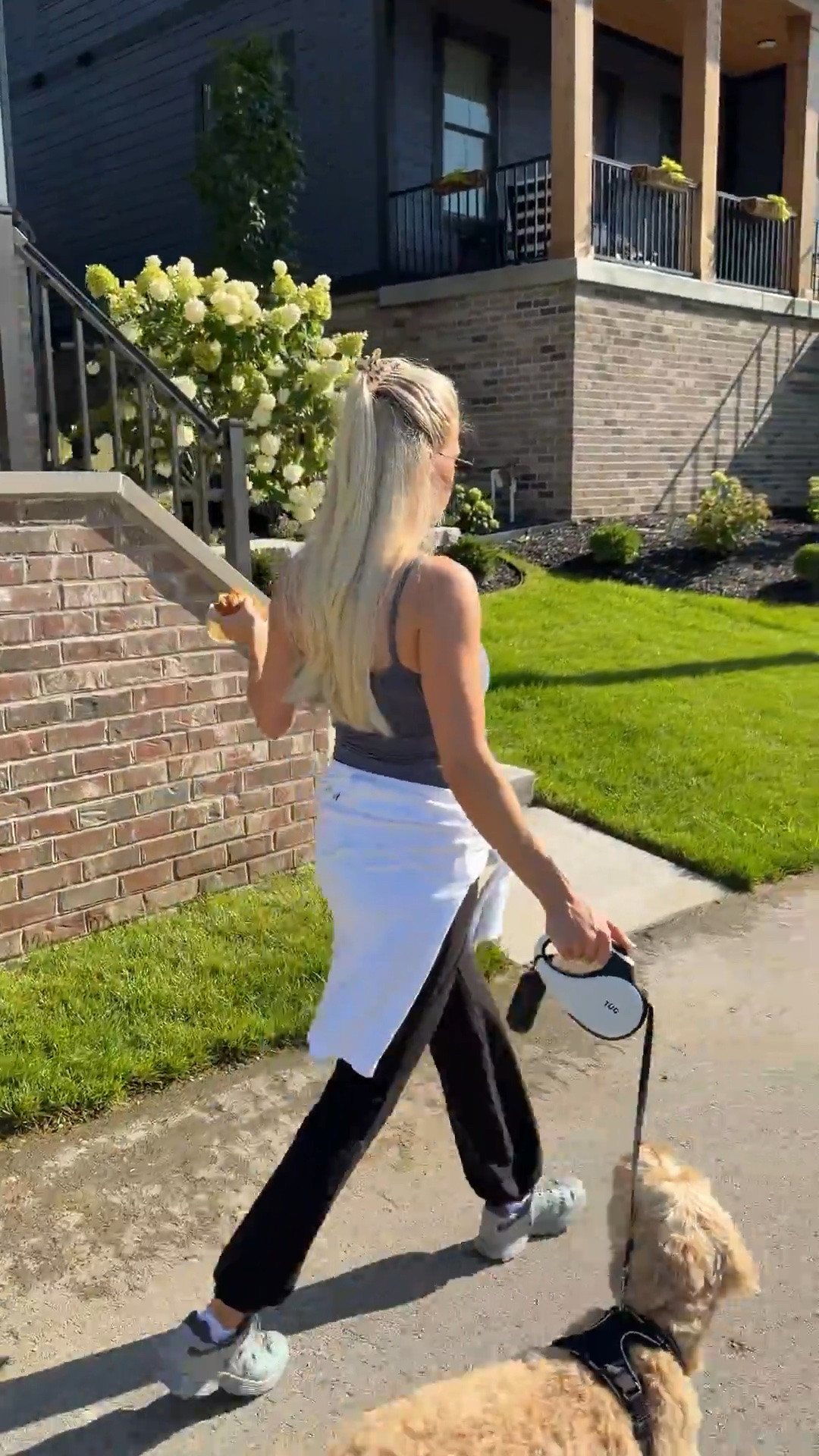 SIZE: med in tank, bra, tee (around waist), and pants, shoes run tts, sunnies are brand Vehla - linked similar! #kathleenpost

Workout wear, athleisure, walking outfit, running errands, school pick up, school drop off

#LTKootd #LTKfitnessgoals #LTKmomlife