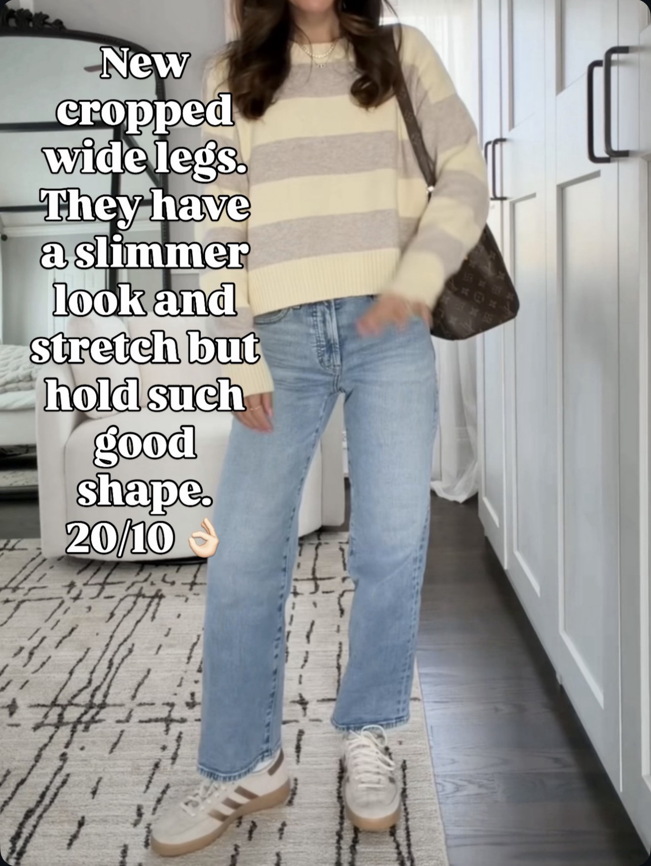 Cropped wide legs that actually slim + hold shape? 20/10 ✔️ 🔗⬇️wearing size 24 and xs sweater 

#LTKOver40 #LTKootd #LTKSeasonal