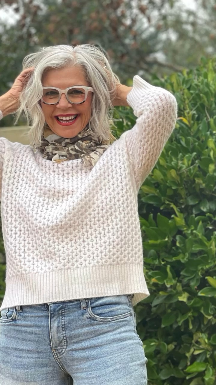 Peepers Spring readers, spring cashmere, lepard scarf

#readingglasses #cashmere #leopardscarf

#LTKSeasonal #LTKstyletip