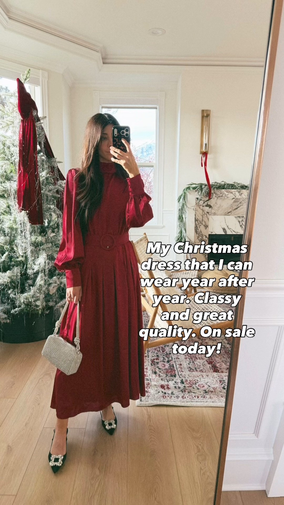 I have the size xs (runs pretty tts) 

#LTKootd #LTKHoliday #LTKSaleAlert