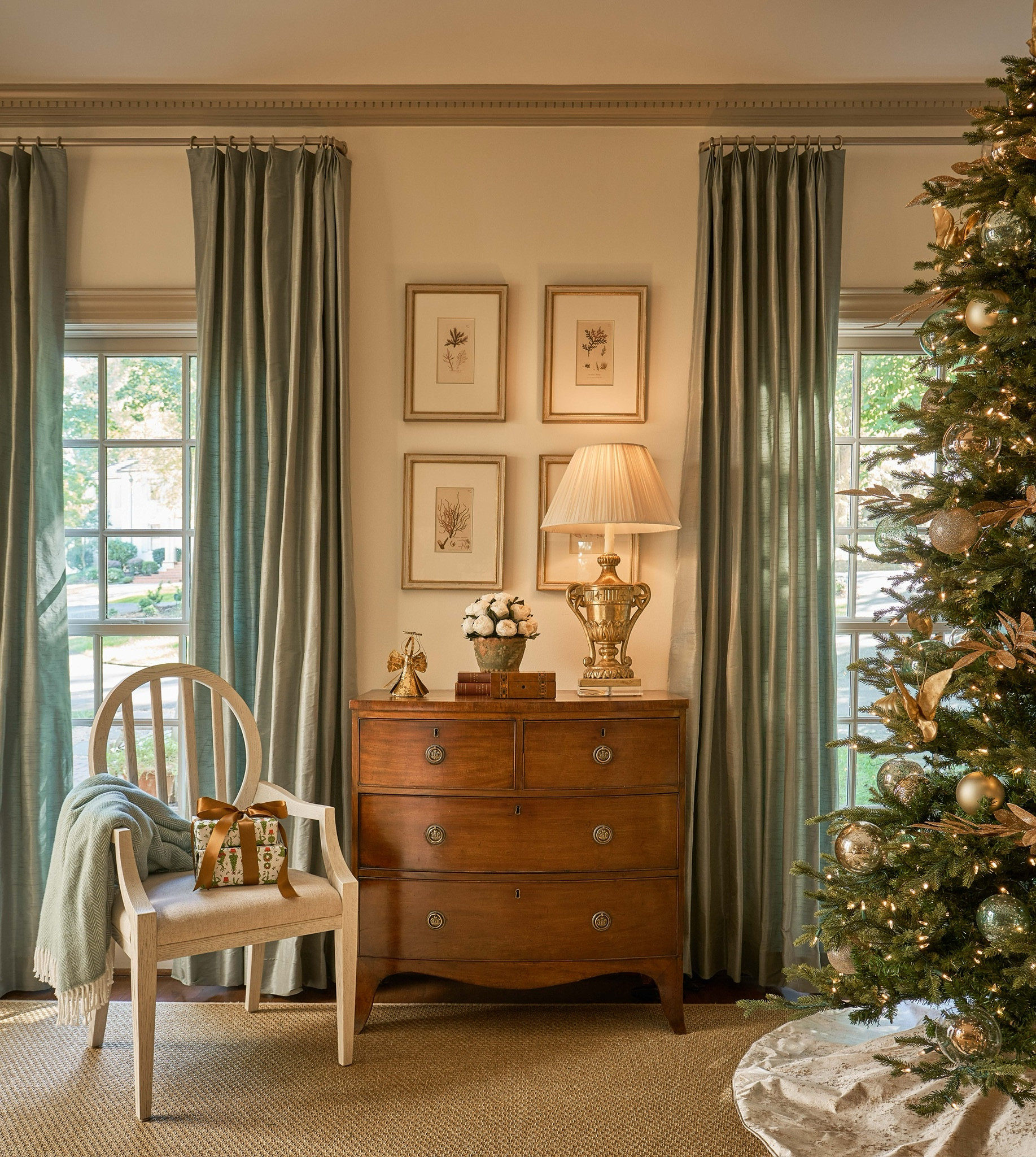 Shop my classic Christmas decorations. I’ve been collecting them over the years and will continue to add a little each Christmas season. I also mix in inexpensive Amazon gold ball ornaments! 

#LTKHome #LTKGiftGuide #LTKHoliday