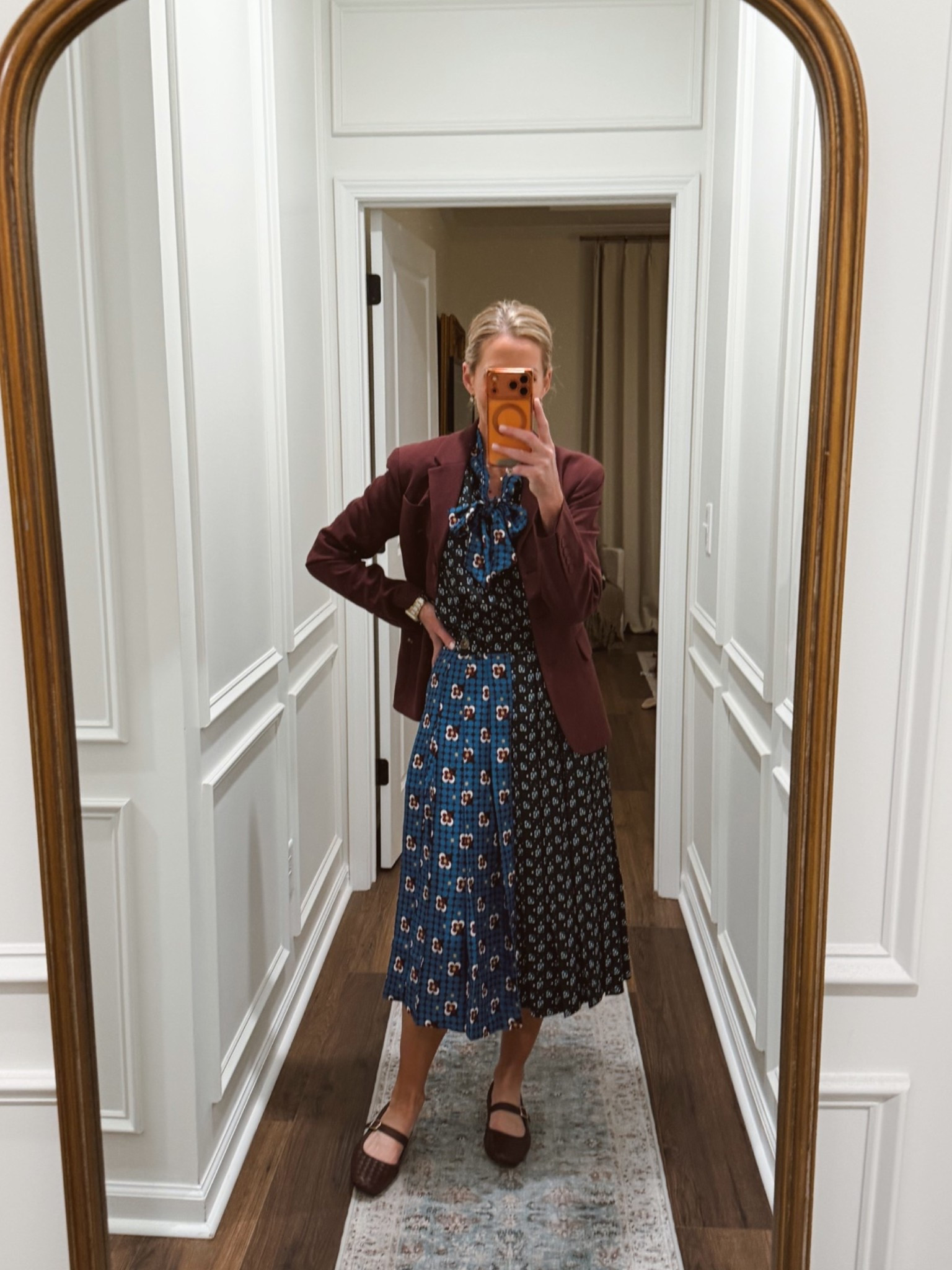 Today’s outfit of the day this one keeps going in and out of stock I will keep checking… Under $30 comes to prints matches perfectly with these wine woven flats and blazer all from Walmart.

#LTKgrwm #LTKdayinmylife #LTKootd
