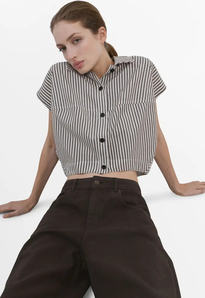 Stripe Short Sleeve Crop Button-Up Shirt | Nordstrom