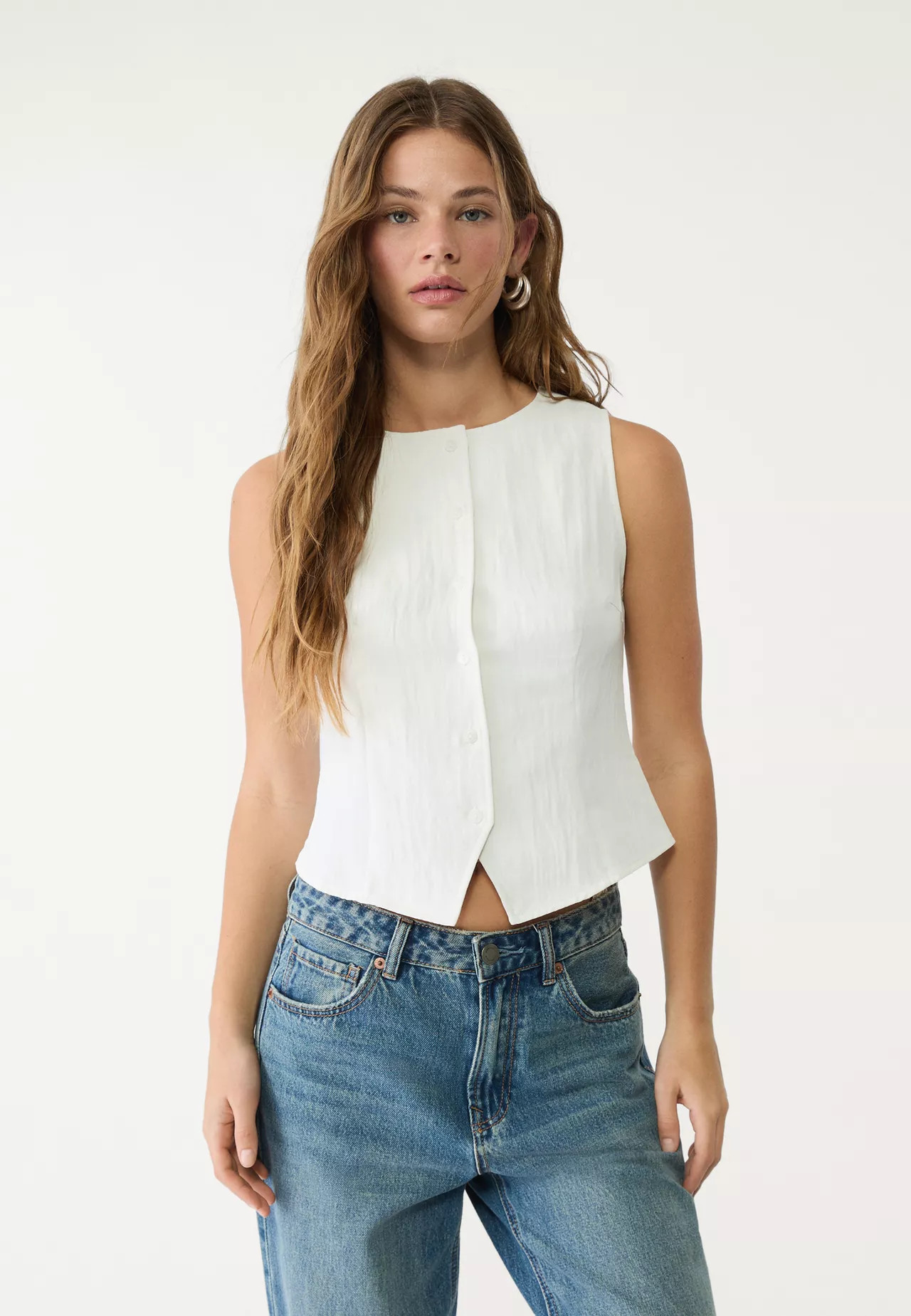 Textured top with buttons | Stradivarius (UK)