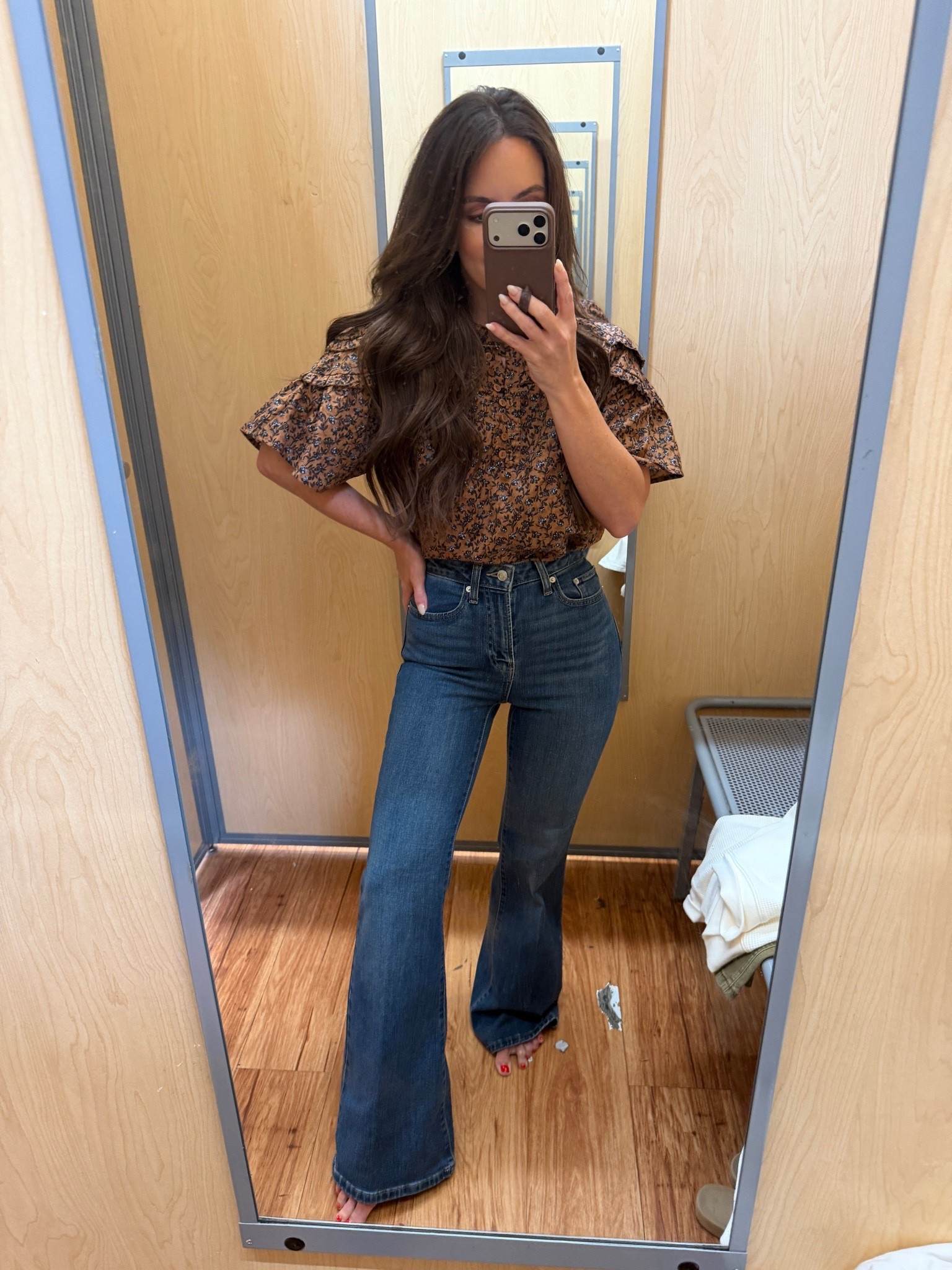 This outfit?! Yes please
Wearing a XS in to 
Wearing a 0 regular in jeans, if in between sizes, go up 

@walmart #walmartfinds #walmartfashion
Denim, jeans, blouse, affordable fashion

#LTKSaleAlert #LTKgrwm #LTKxWalmart