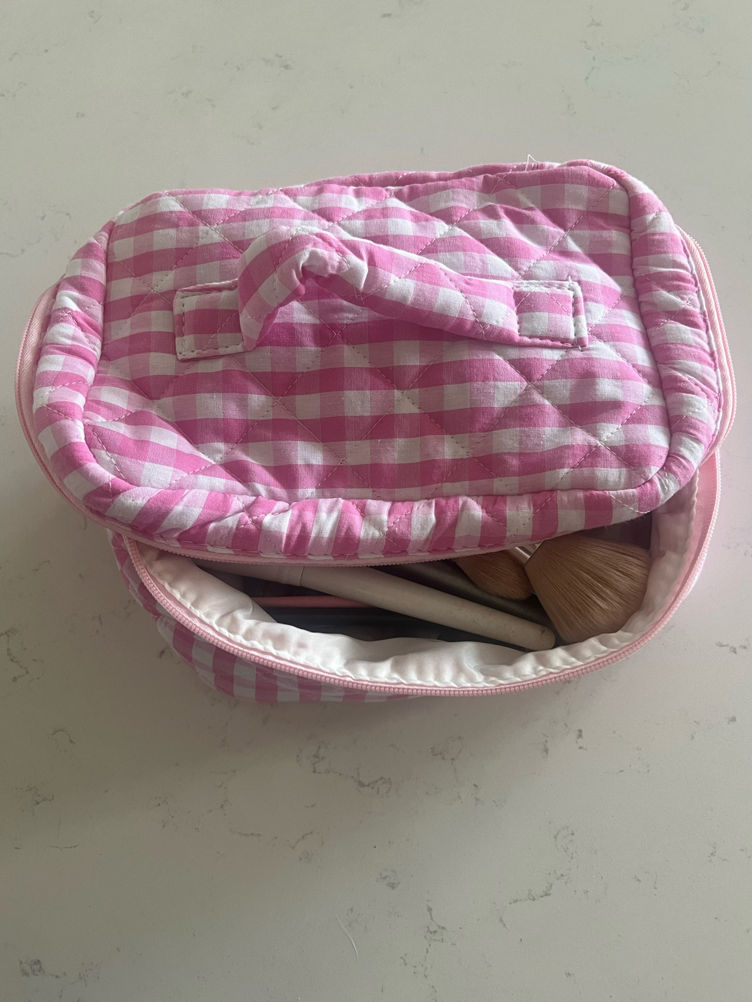 makeup bag refresh✨

#LTKitbag #LTKtravel #LTKbeauty