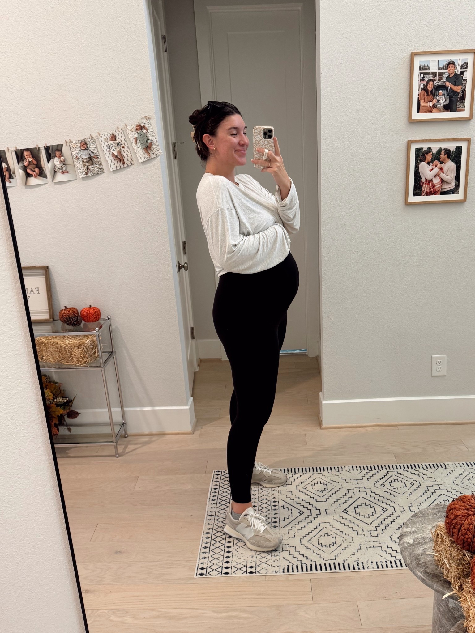 The BEST maternity leggings you will ever own🙌🏼. These will be my everyday uniform for the next 6 months🫡🤰🏻😄🙌🏼

Pregnant, pregnant fashion, maternity outfit 

#LTKMidsize #LTKActive #LTKBump