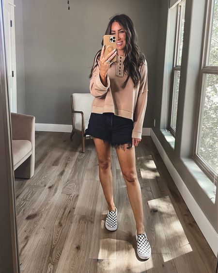 Ootd …chilly day 
Sz medium in one of my fav amazon pullovers 
Sz 27 in my favorite denim shorts (long length) save 20% with code HAPPY20
Vans tts
#ltku

#LTKstyletip #LTKsalealert #LTKshoecrush