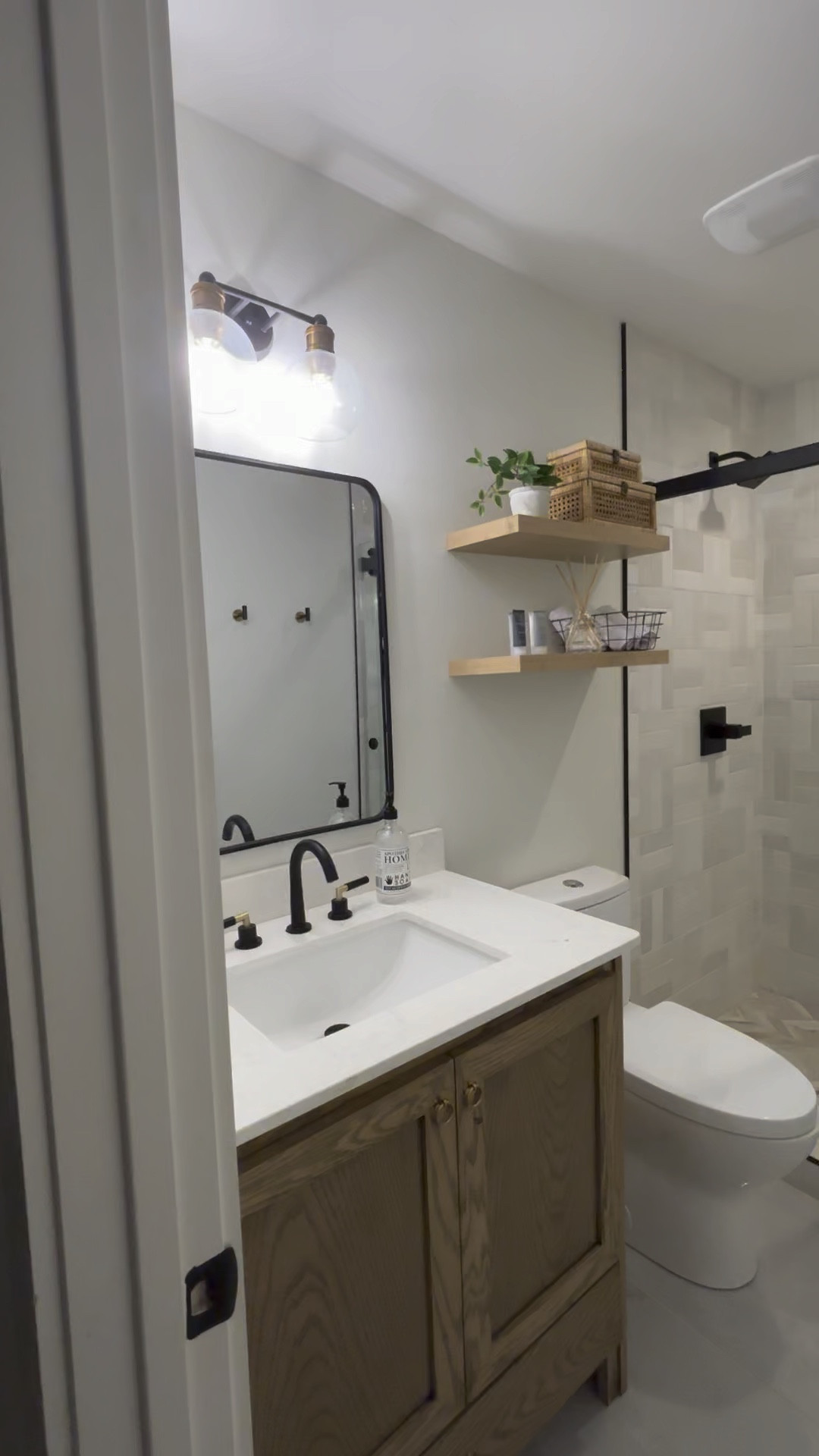 Bathroom mini upgrade 