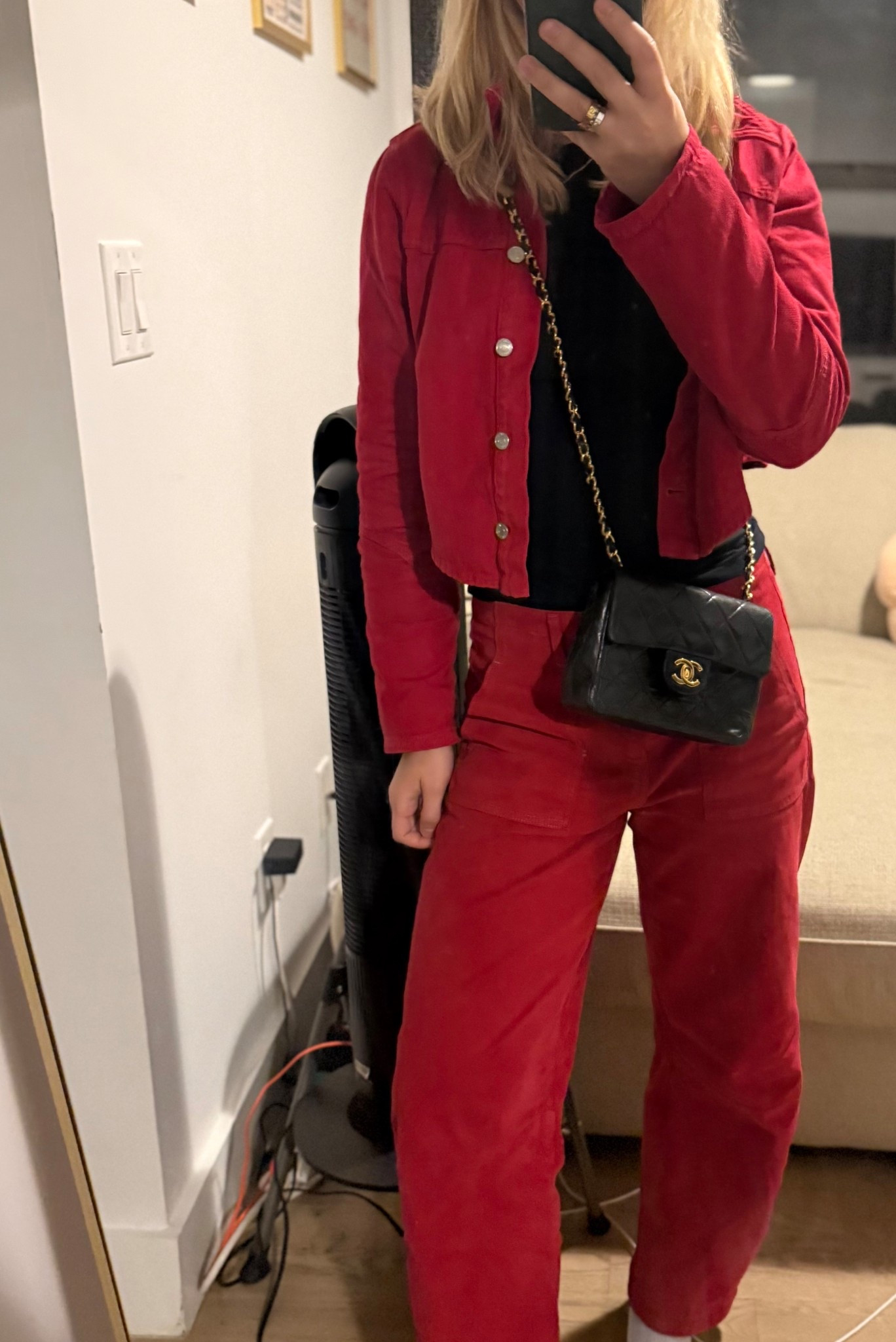 REDNESS

spring outfit
Spring style
Fall outfit
Fall style
Cute outfit
Fun outfit
Statement outfit
Cute casual outfit
Weekend outfit
Cool girl outfit
Matching set
Red set
Chanel bag
Chanel purse
Black bag
Black purse
Chanel mini square
New York City outfut
LE JEAN Utility Soft Barrel Mid Rise Jeans
Le Jean pants
Red jeans
Barrel jeans
High waisted jeans
Fun jeans
Cool jeans
Statement pants
Cool pant
Fun pants
Rent the runway
Red denim
LE JEAN Swing Shirt Jacket
Le Jean jacket
Le Jean coat
Red denim
Denim shirt
Shacket
Red top
Red coat
Red jacket
Rent the runway
Fun top
Fun coat
Statement top

#LTKootd #LTKdayinmylife