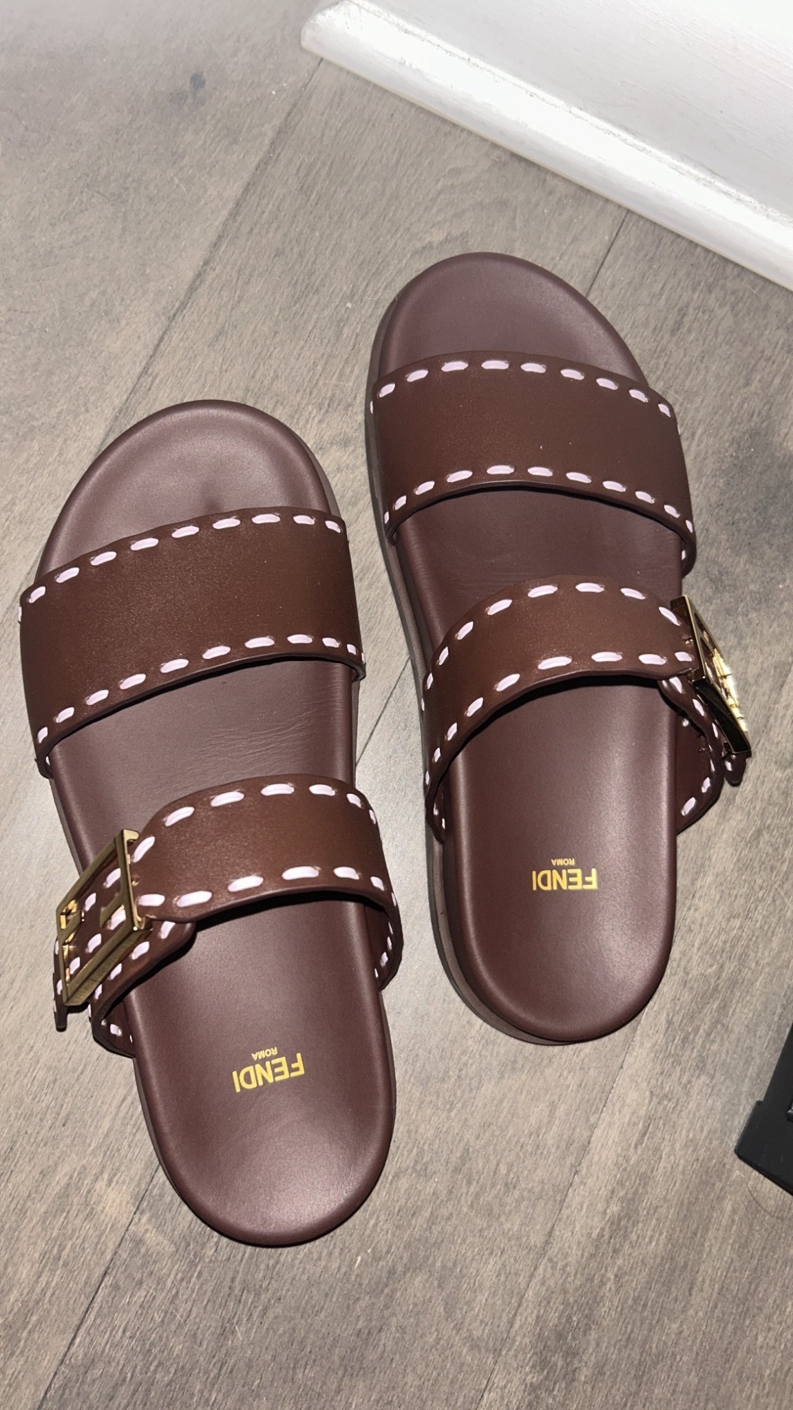 I’m obsessed with my new platform sandals! Tts wearing a 37.5

#LTKootd #LTKdayinmylife #LTKSeasonal