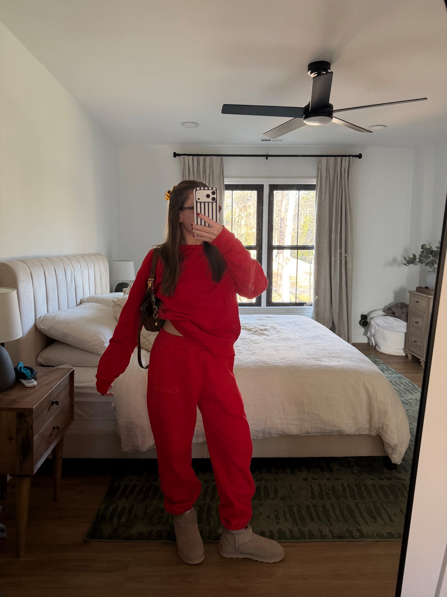 Comfrt sweat set on sale! Wearing small in both 

#LTKSaleAlert #LTKdayinmylife #LTKootd