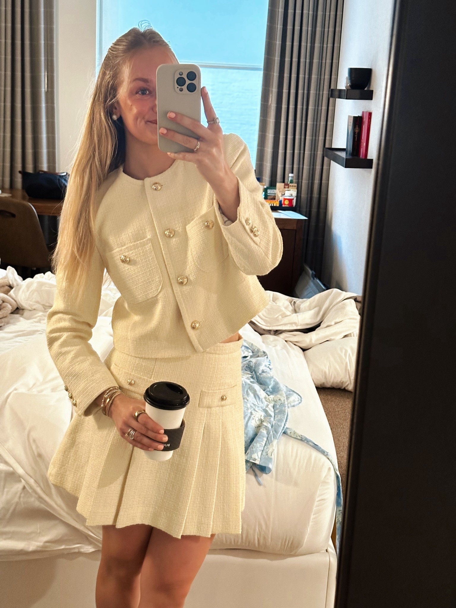 This butter yellow set is absolutely perfect for work! Or even a Sunday brunch / shopping day in the city 💛

#LTKFindsUnder100