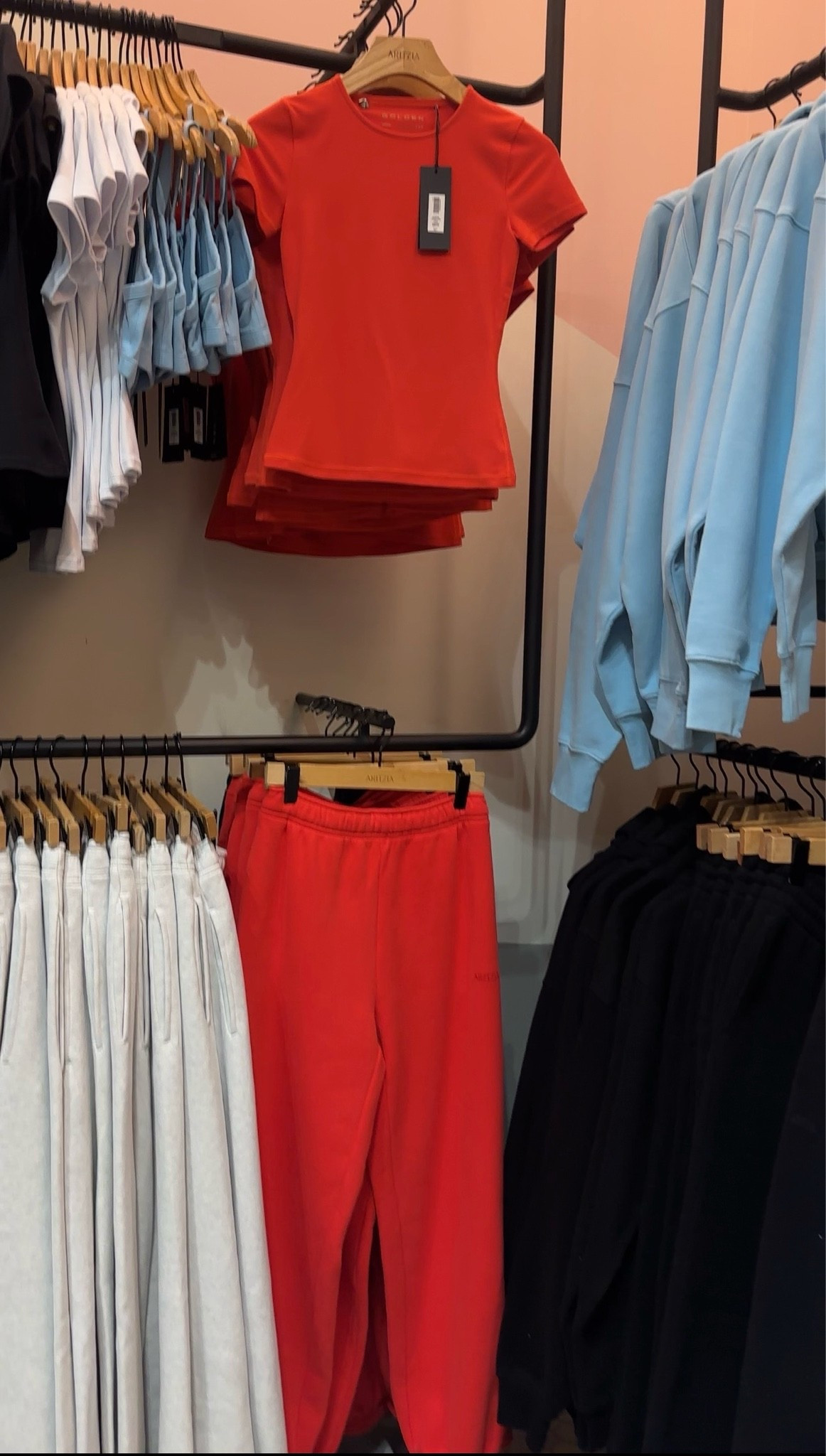 Aritzia cherrybomb red sweatpants and shirt

#LTKgrwm #LTKootd #LTKActive