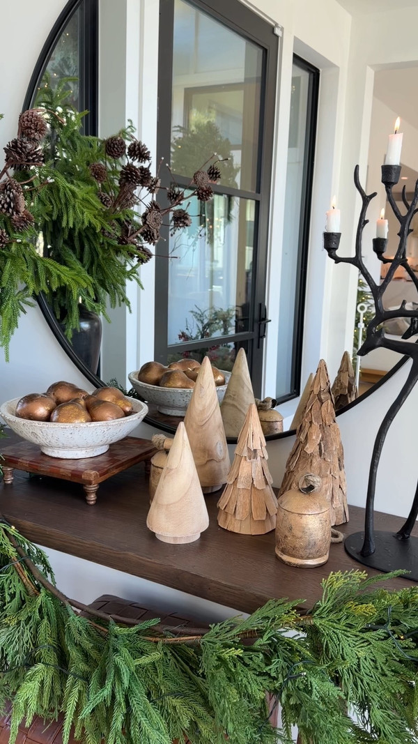 Holiday entry magic — simple, layered, warm, and welcoming the moment you walk in.