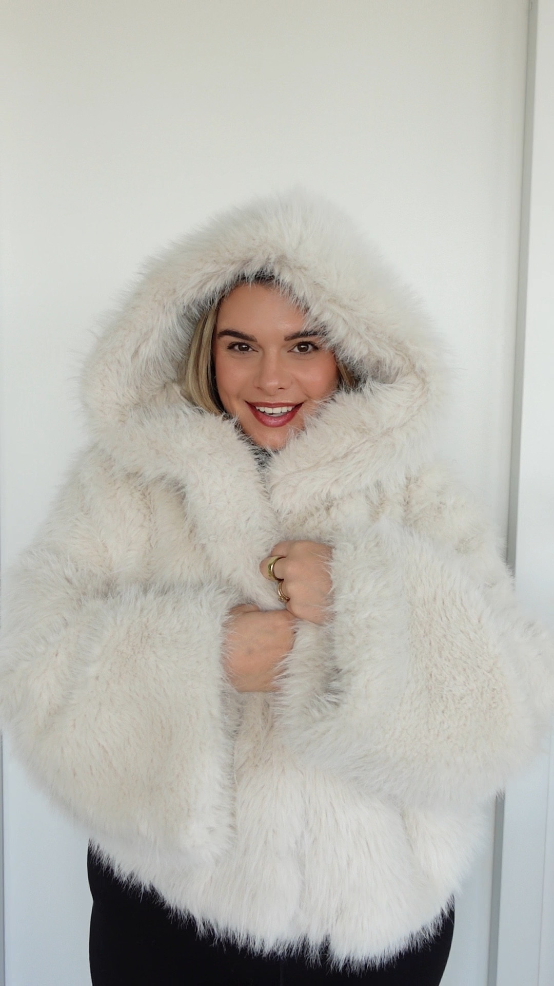 The viral Target fur coat is almost out of stock! I got a XXL 🥰 

#LTKFindsUnder50 #LTKHoliday #LTKSeasonal