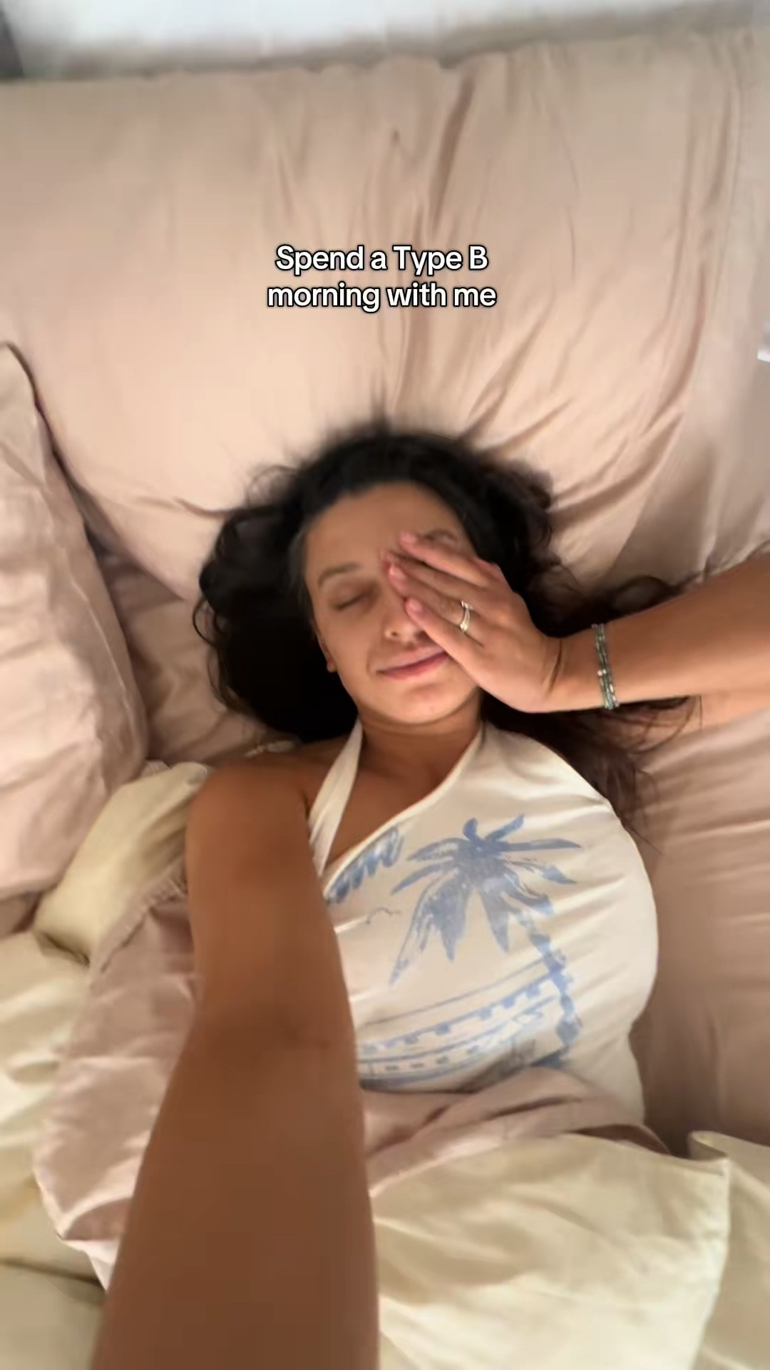 This workout set is actually the softest comfiest workout set I’ve ever worn it doesn’t even belong in a workout class it’s just too comfy #workoutset #loungewear #amazon

#LTKWorkwear