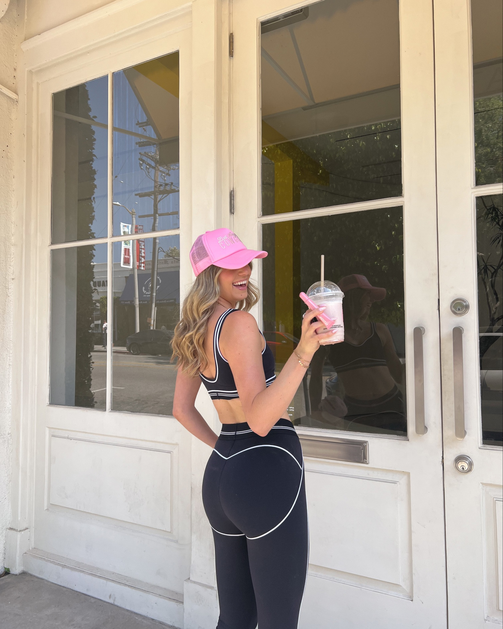 perfect workout set from Alo! Super flattering & unique design 🤍

#LTKStyleTip #LTKFitness #LTKActive