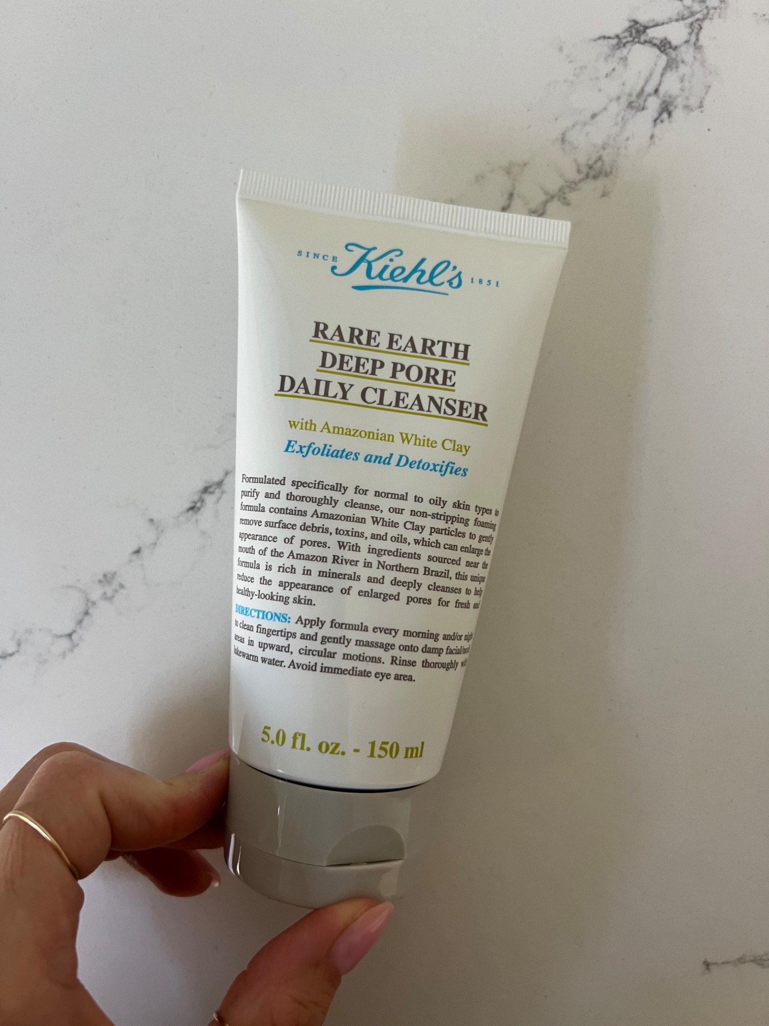 Loving this cleanser! Great gentle cleanser to clear out pores. Live the masque too


Available on Amazon and at Nordstrom’s. Linked both 💕

#LTKBeauty