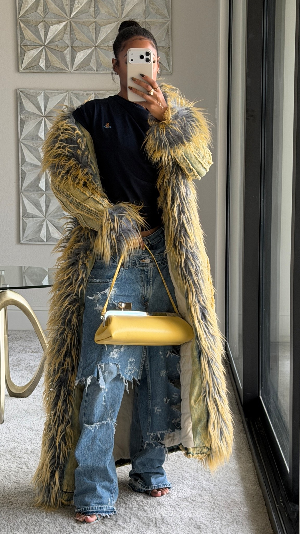 Cold front is here! I’m excited 😊 

Jacket: Jaded London 
Top: Vivienne Westwood 
Jeans: Jean Vintage 
Bag: Jacquemus 
Shoes: Rene Caovilla

#LTKootd #LTKSeasonal #LTKHoliday