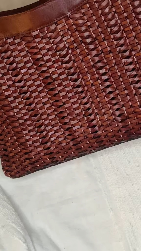 Purse essentials 🩷

#LTKBeauty #LTKTravel #LTKGiftGuide