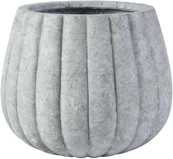 SAFAVIEH Outdoor Collection Kaston Light Grey Concrete Planter (Fully Assembled) | Amazon (US)