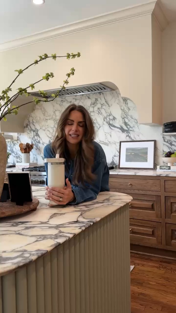 SUNDAY RESET ✨🧺🧽
Size small top & shorts 



#LTKmomlife #LTKvlog