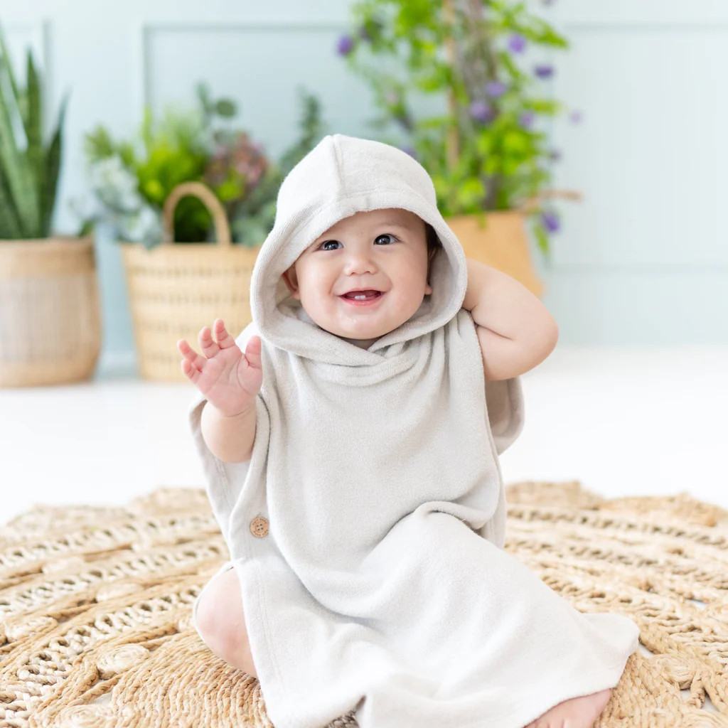 Swim Poncho in Oat | Kyte BABY